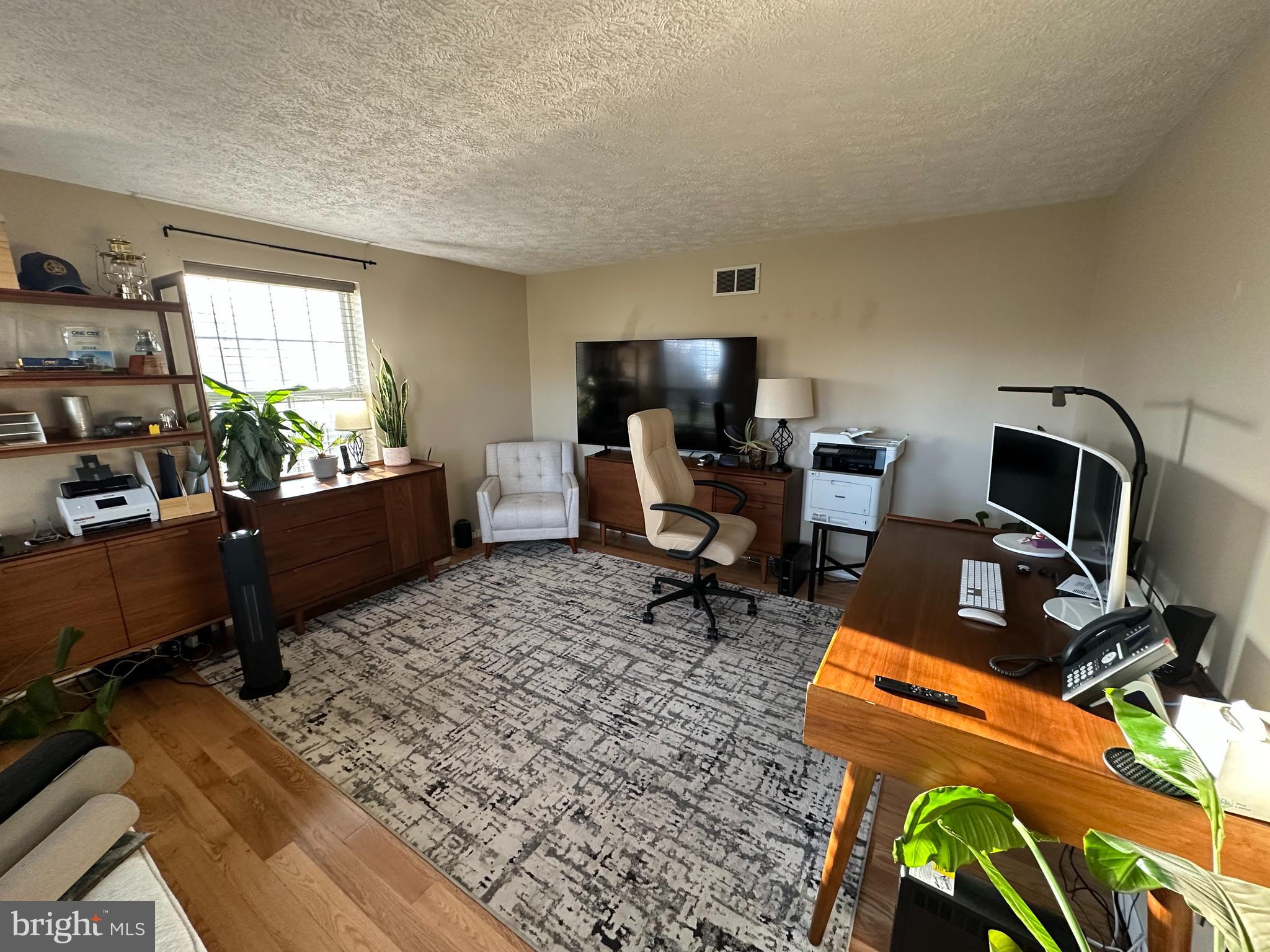 WINDOVER HILLS - Residential