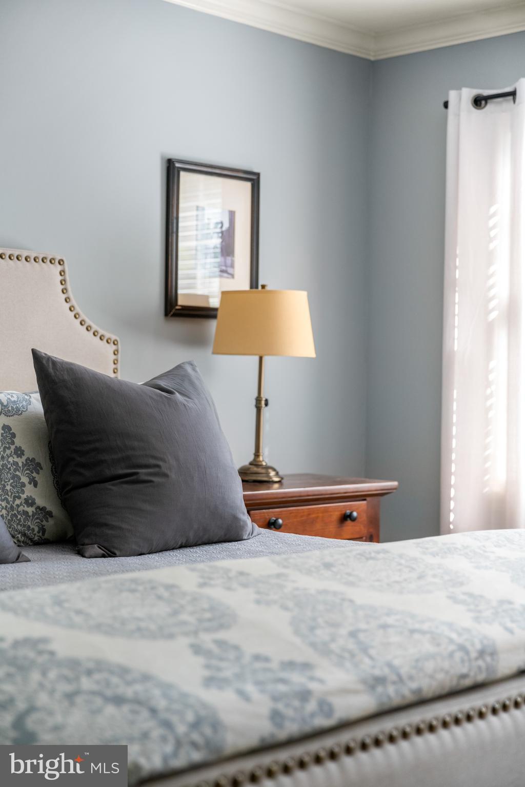 HUNTERS CROSSING - Residential