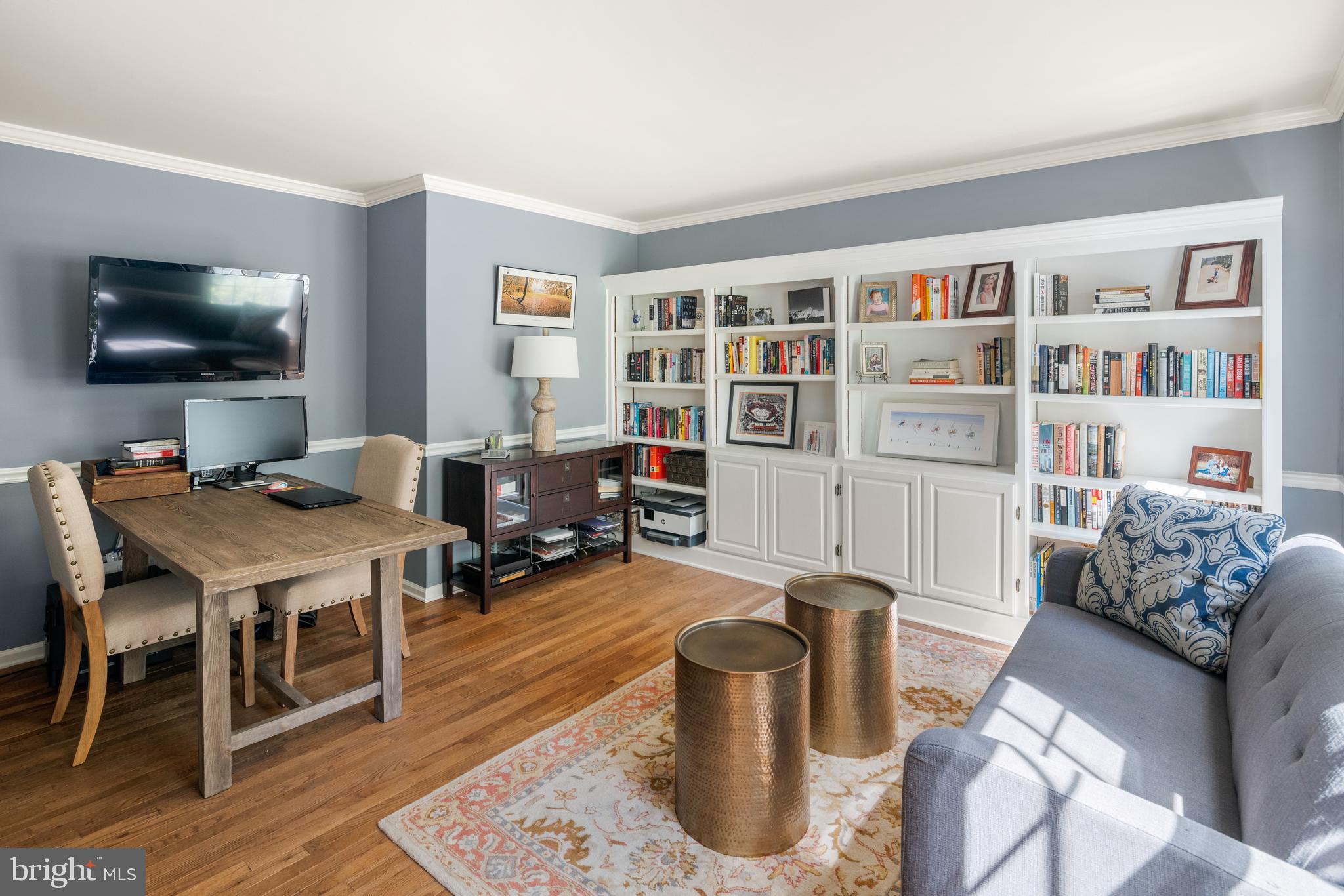 HUNTERS CROSSING - Residential