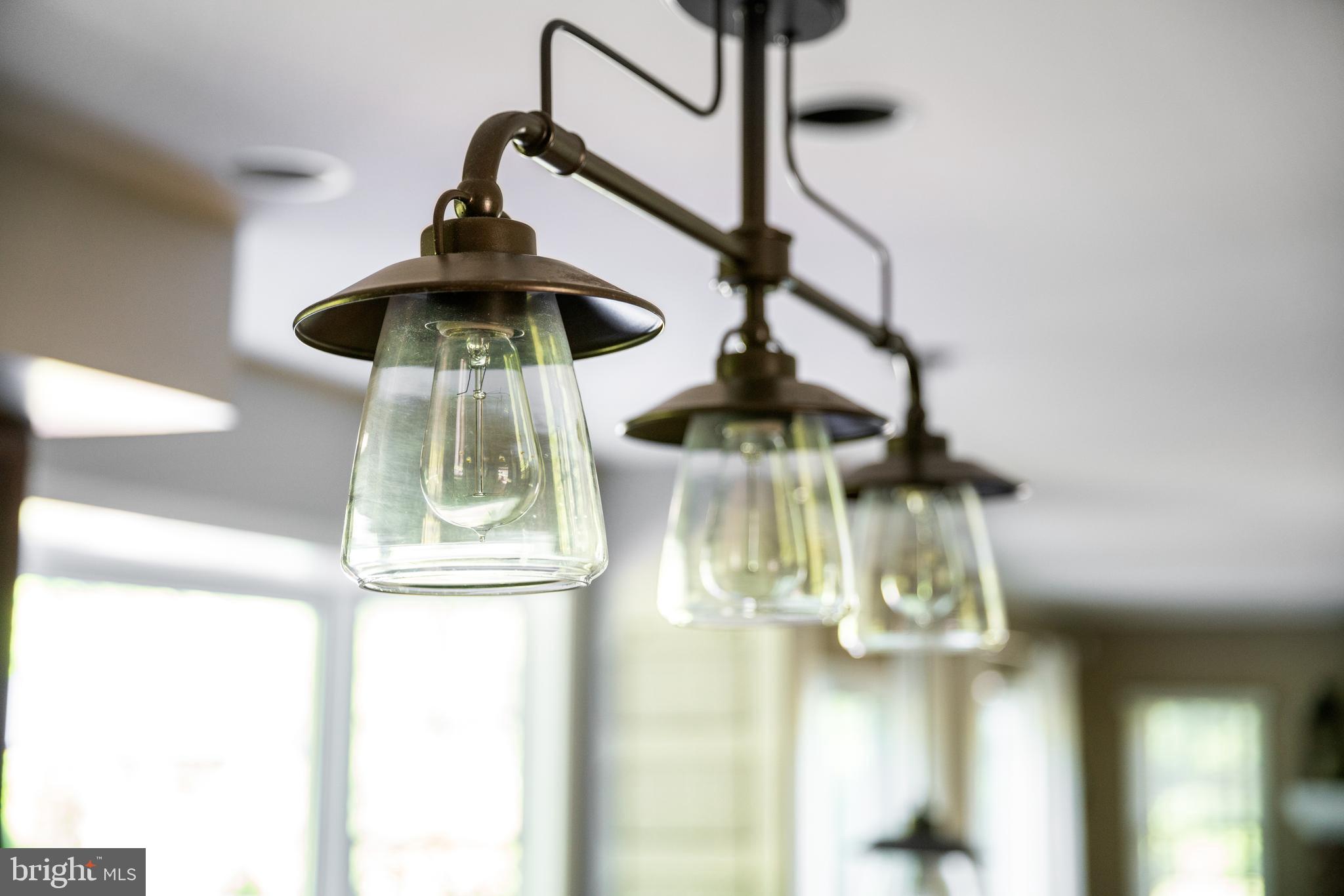 HUNTERS CROSSING - Residential