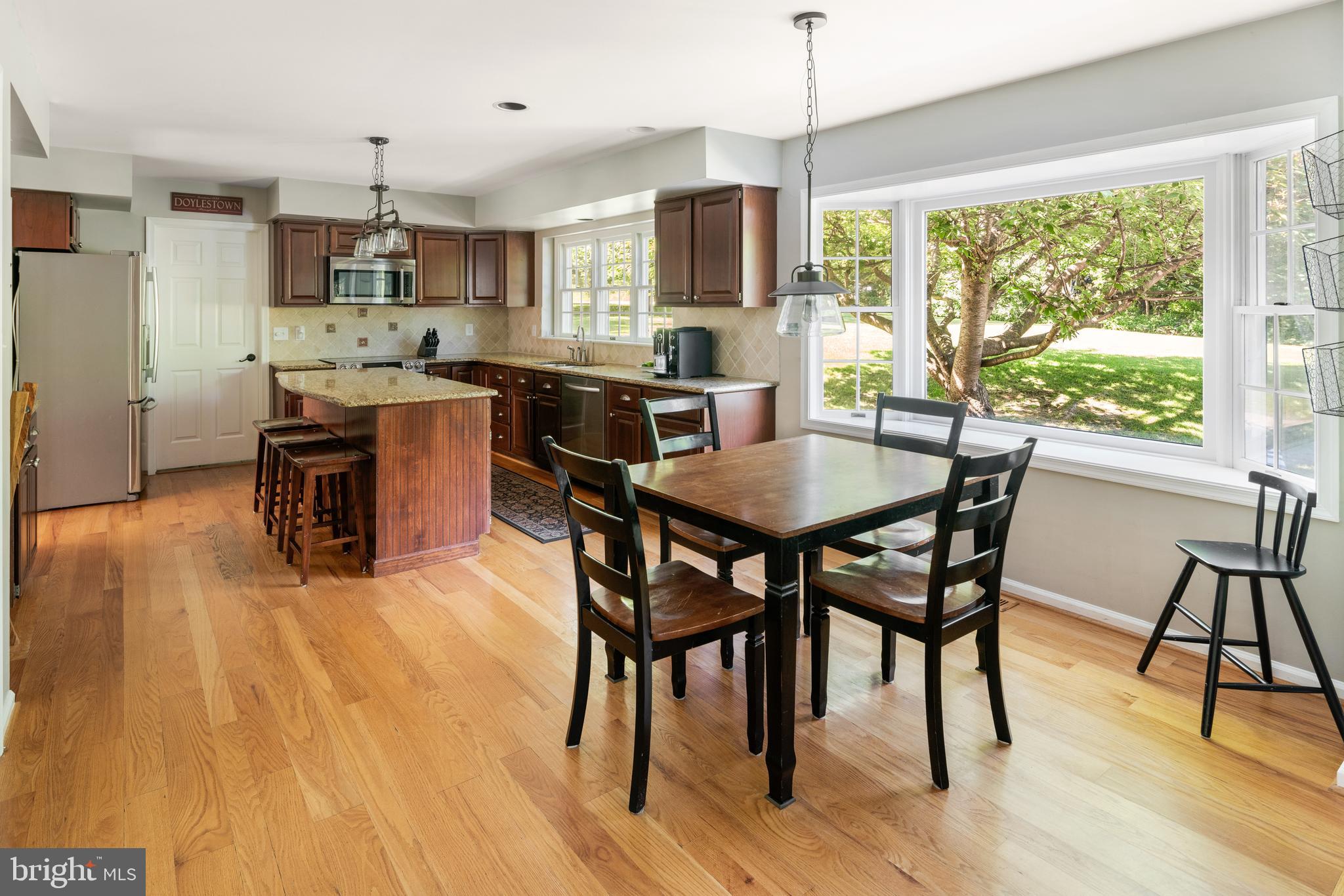 HUNTERS CROSSING - Residential