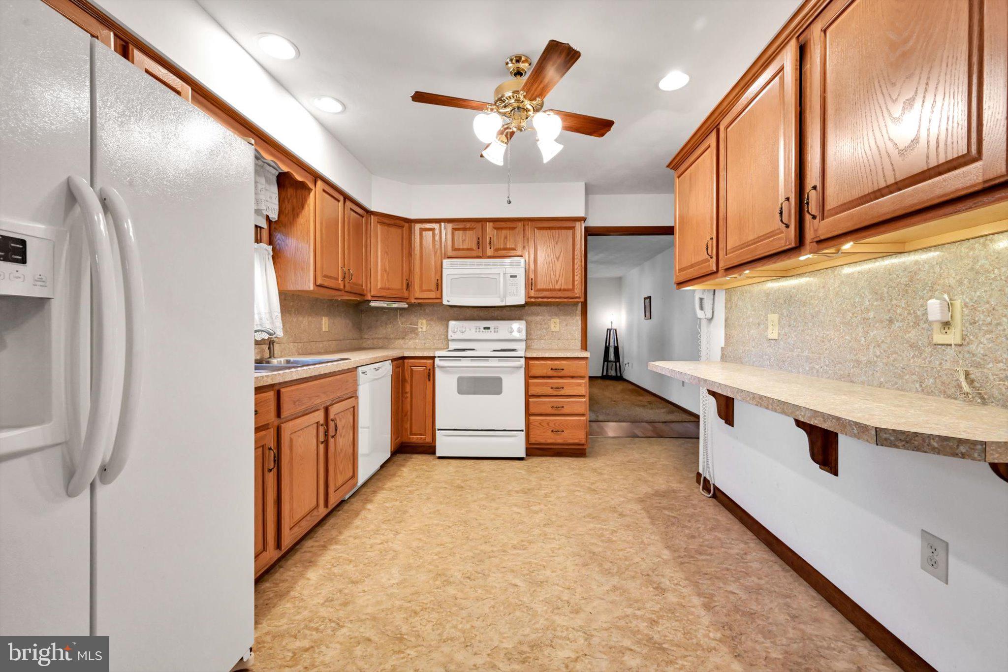 HERITAGE ACRES - Residential