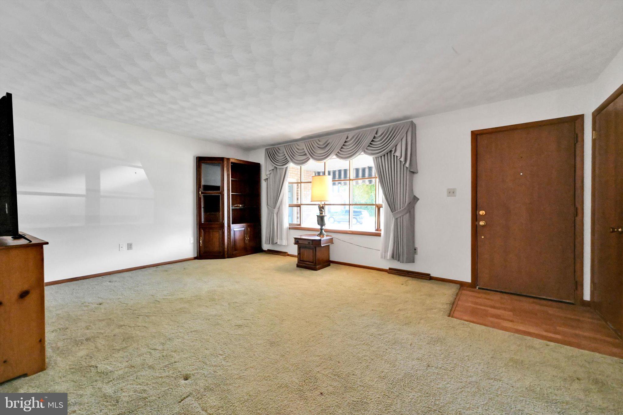 HERITAGE ACRES - Residential