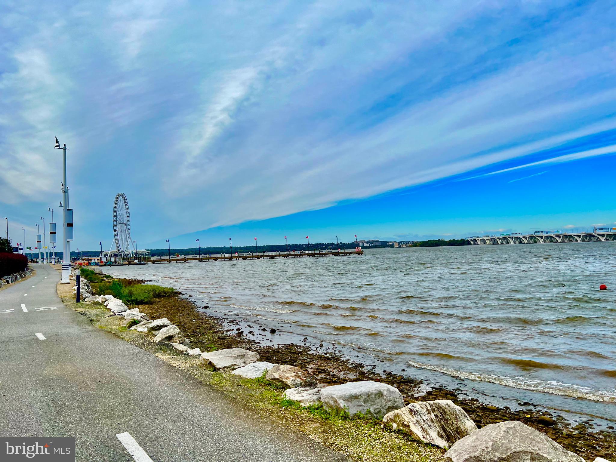 THE FLATS AT NATIONAL HARBOR - Residential Lease