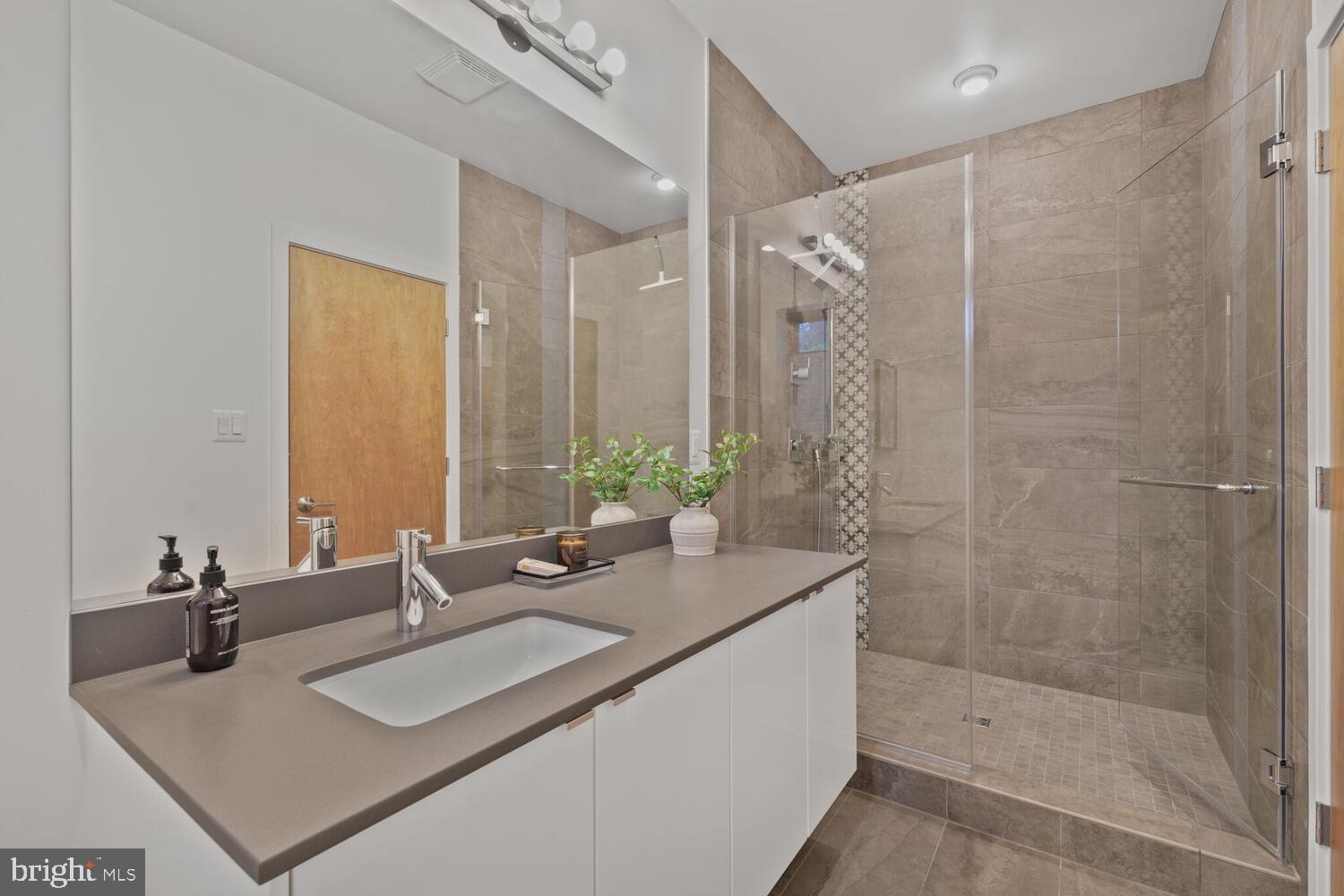 SHIRLEY WOODS - Residential