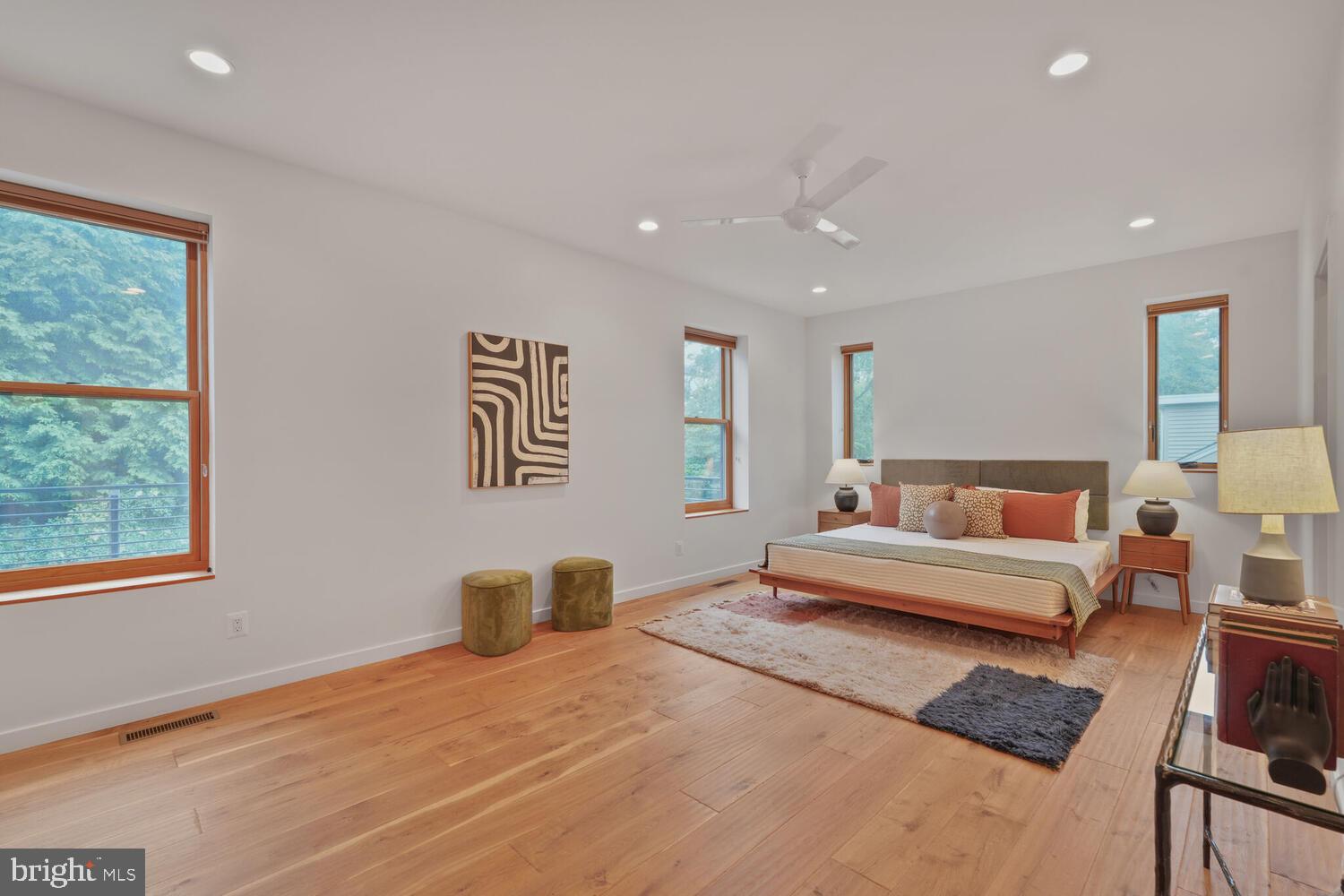 SHIRLEY WOODS - Residential