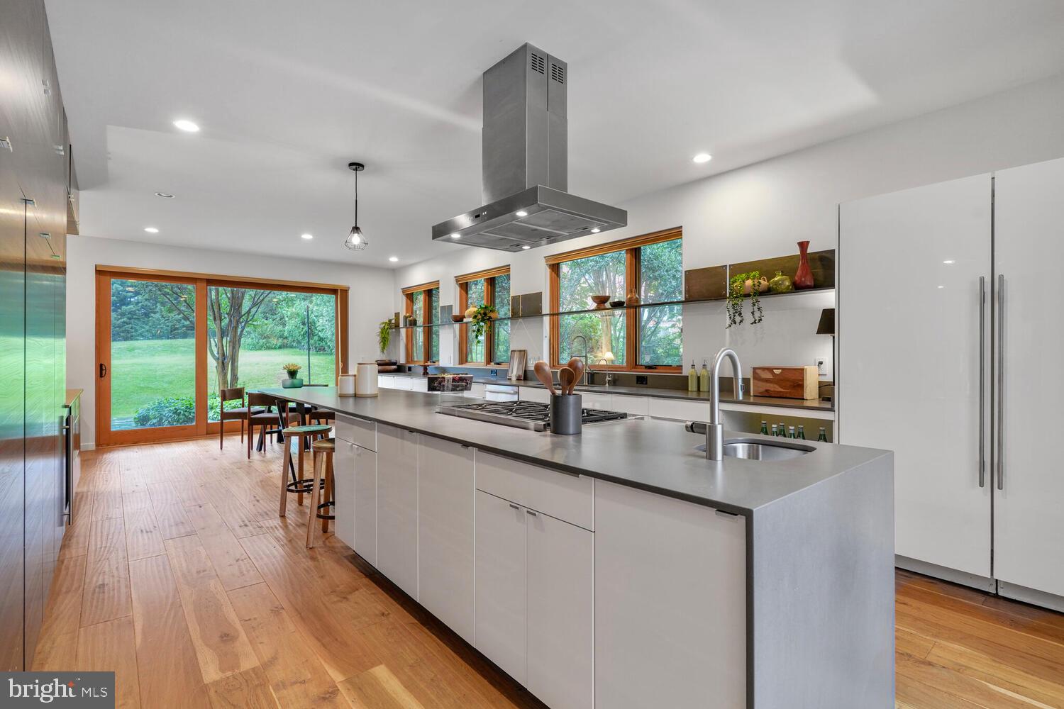 SHIRLEY WOODS - Residential