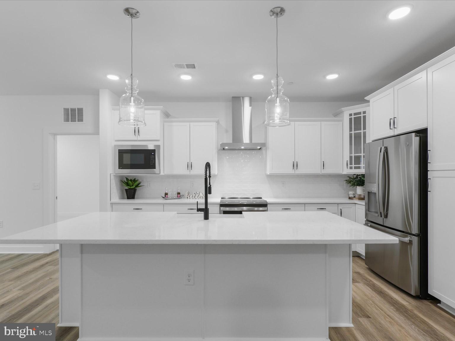 WAXPOOL CROSSING - Residential