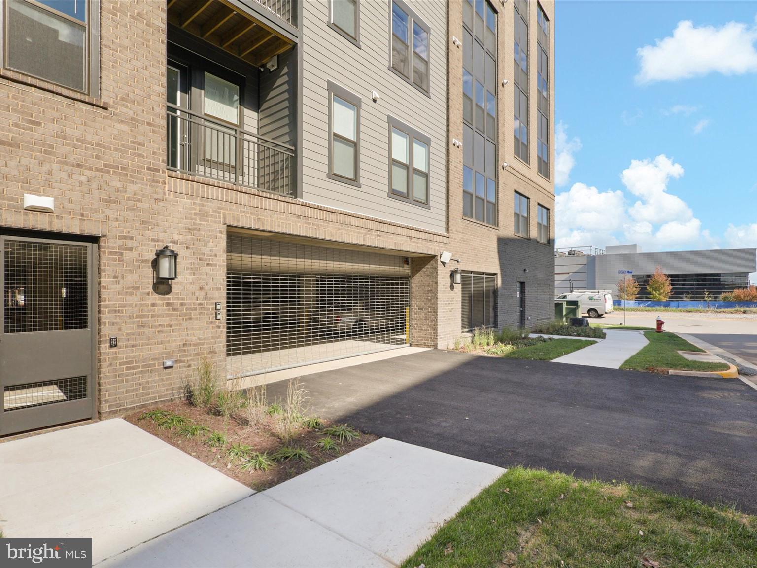 WAXPOOL CROSSING - Residential