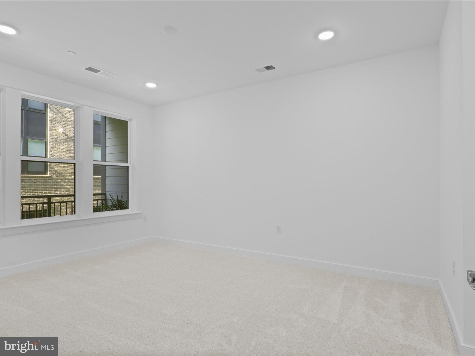 WAXPOOL CROSSING - Residential