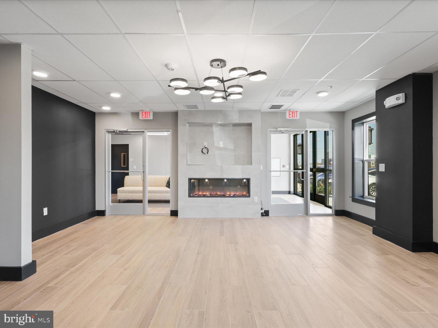 WAXPOOL CROSSING - Residential