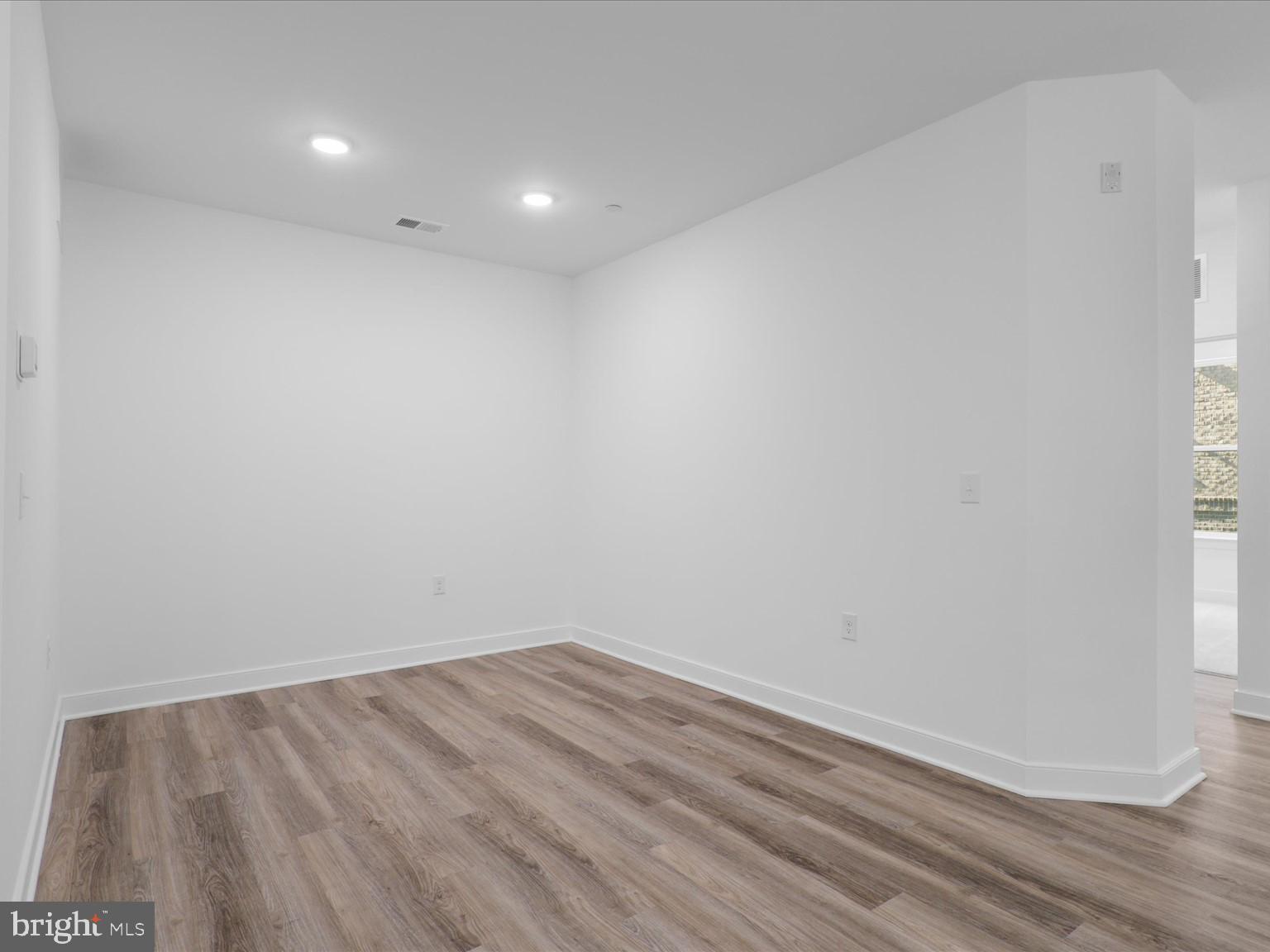 WAXPOOL CROSSING - Residential