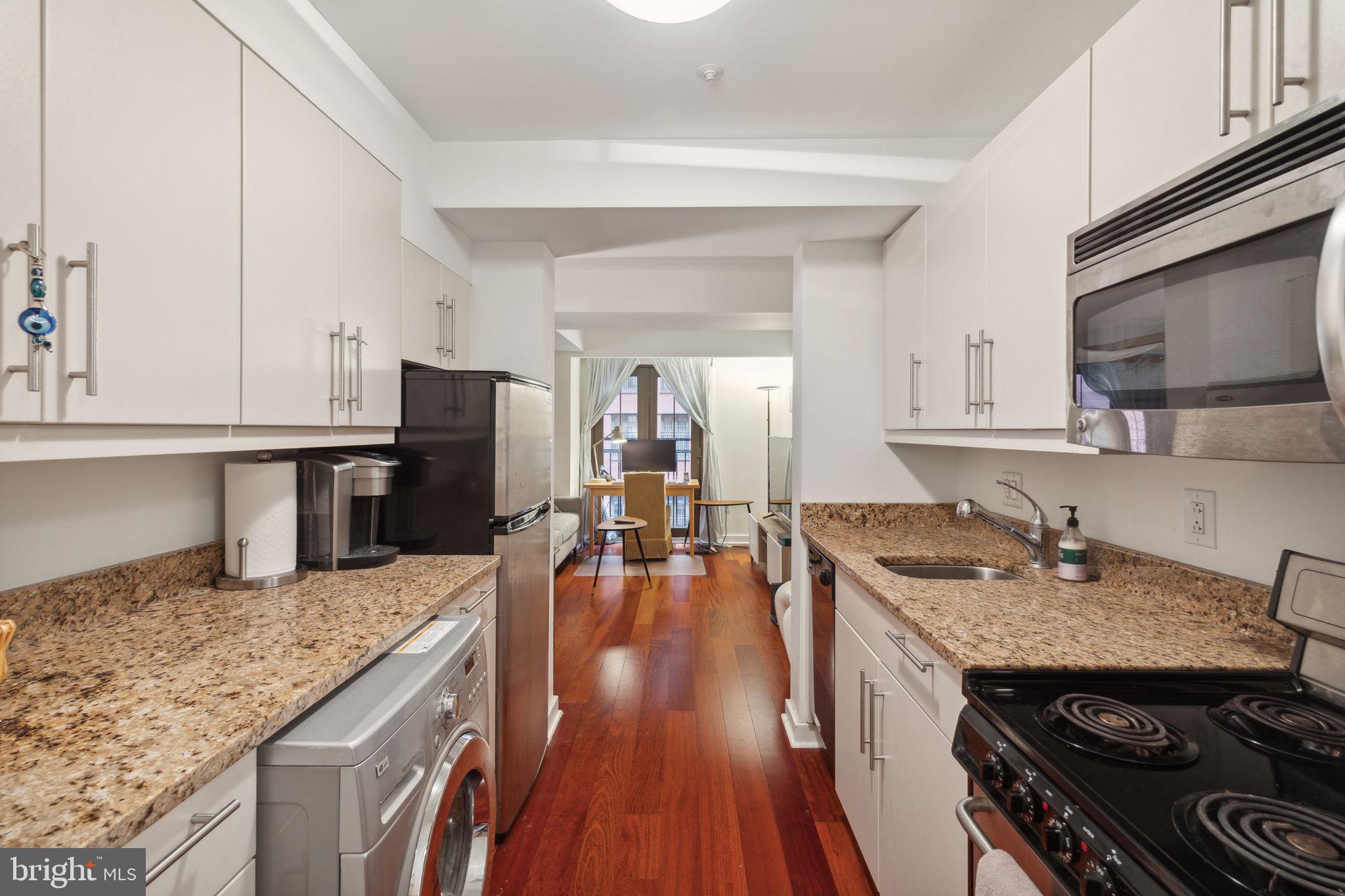 RITTENHOUSE SQUARE - Residential