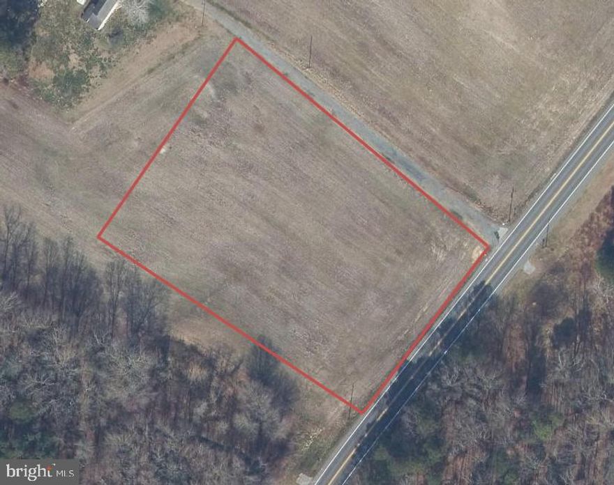Beautiful cleared 2.28 acres perc approved building Lot located just east of Snow Hill Md. This is your opportunity to purchase a nice high well drained Lot with over a 1.14 acres of buildable area. Plenty of room for your House, Pole Barn, gardens and what ever else you want in this country setting. Close to several public boat launches to enjoy the nearby Bay. Hard to find a nice all clear lot with some acreage in Worcester County like this for the price.