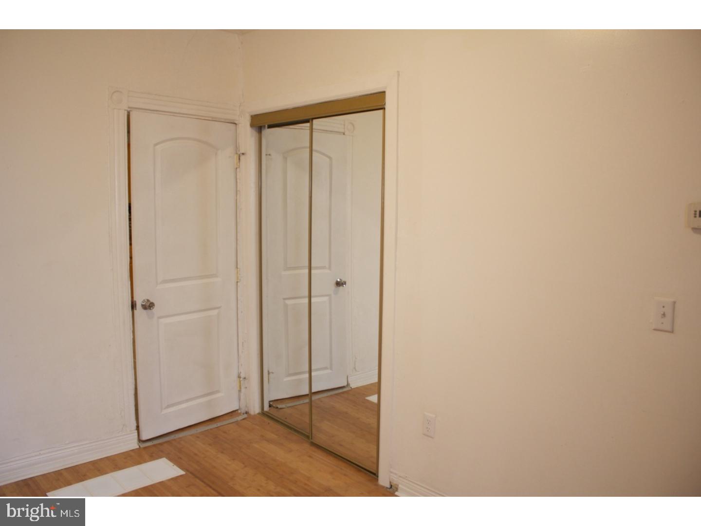 UNIVERSITY CITY - Residential Lease