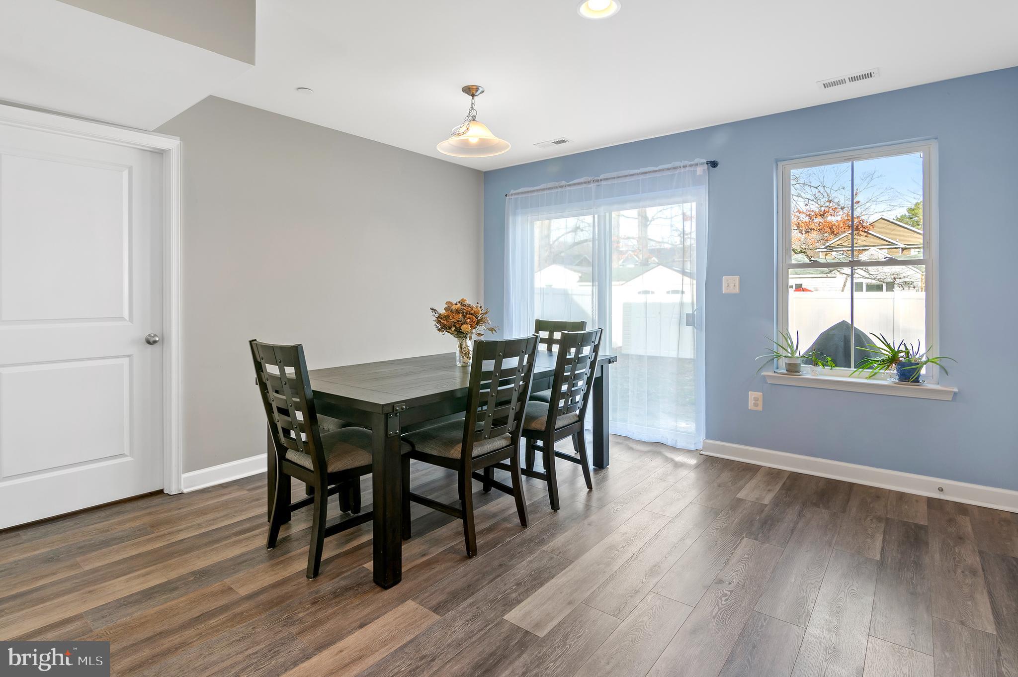 AVALON SHORES - Residential