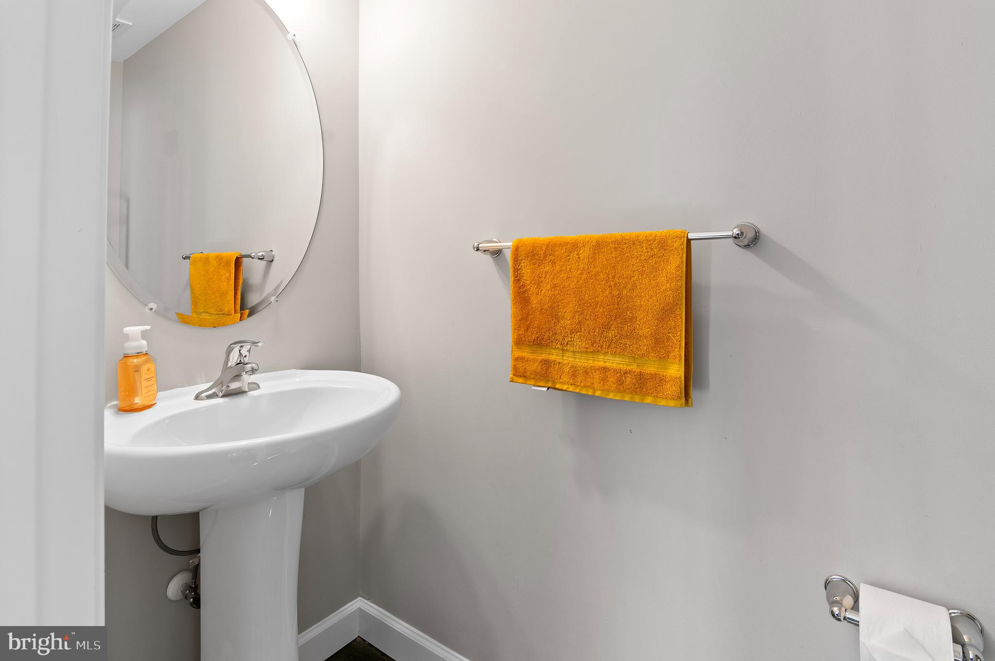 AVALON SHORES - Residential