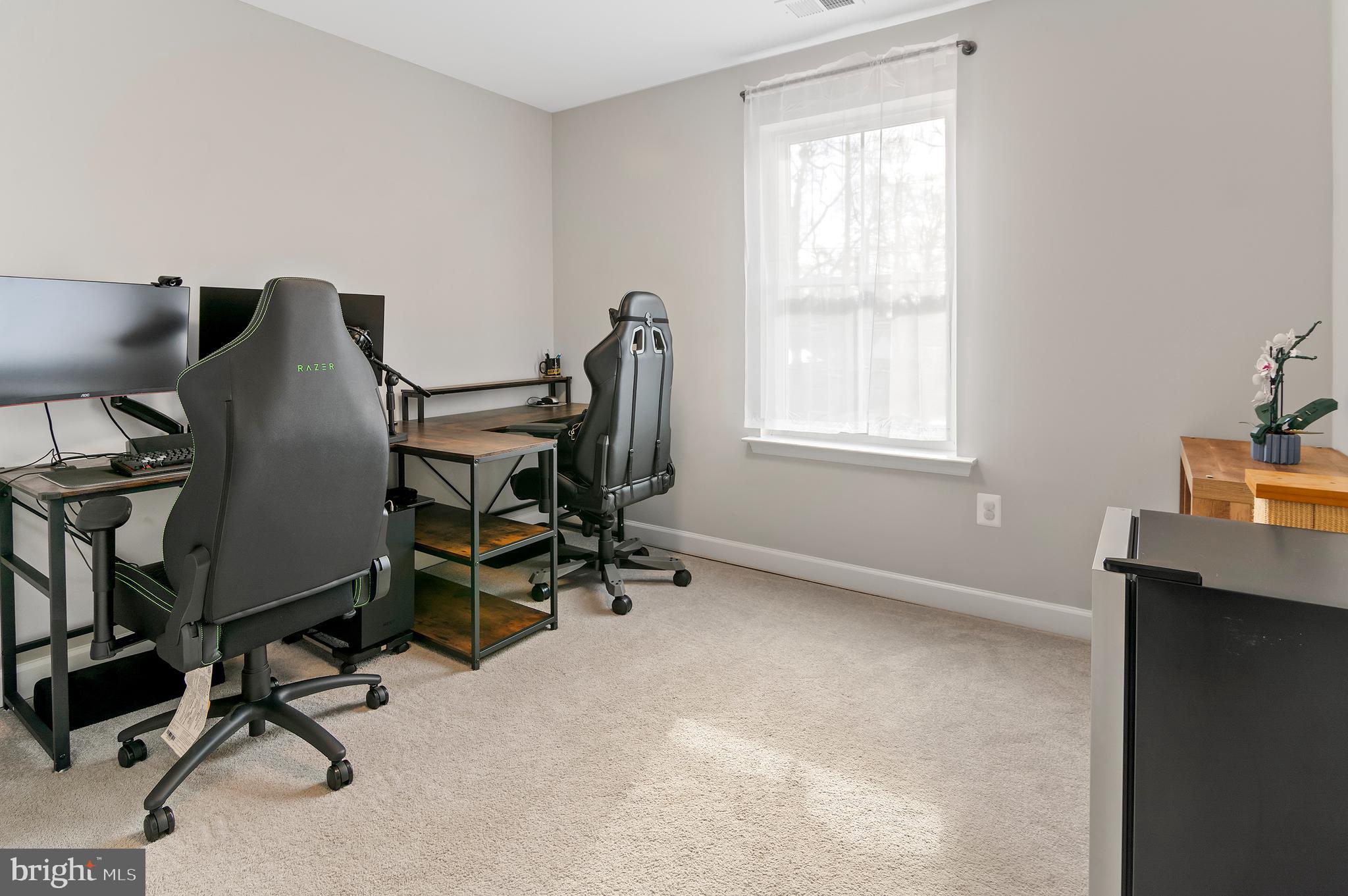 AVALON SHORES - Residential