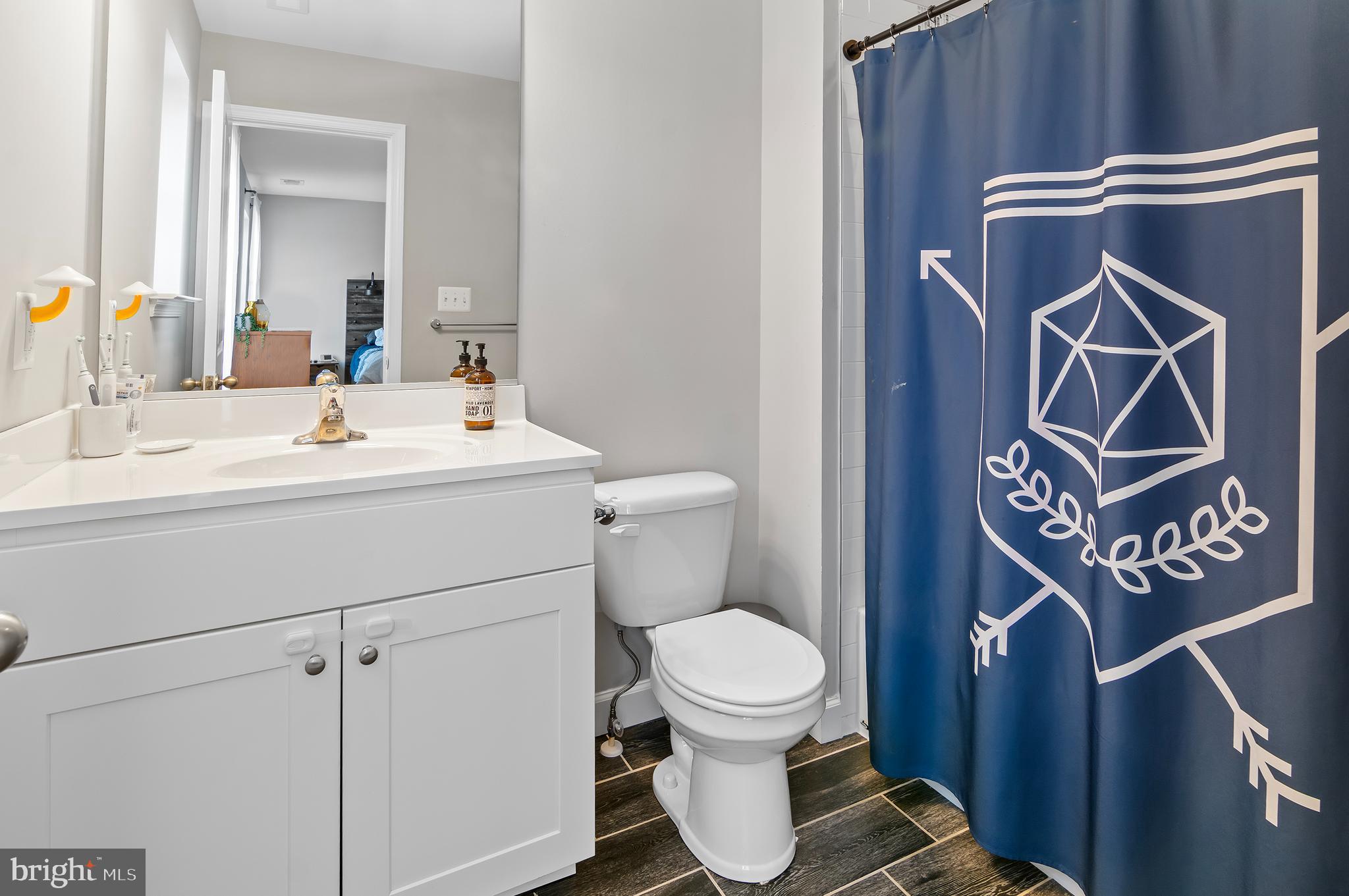 AVALON SHORES - Residential