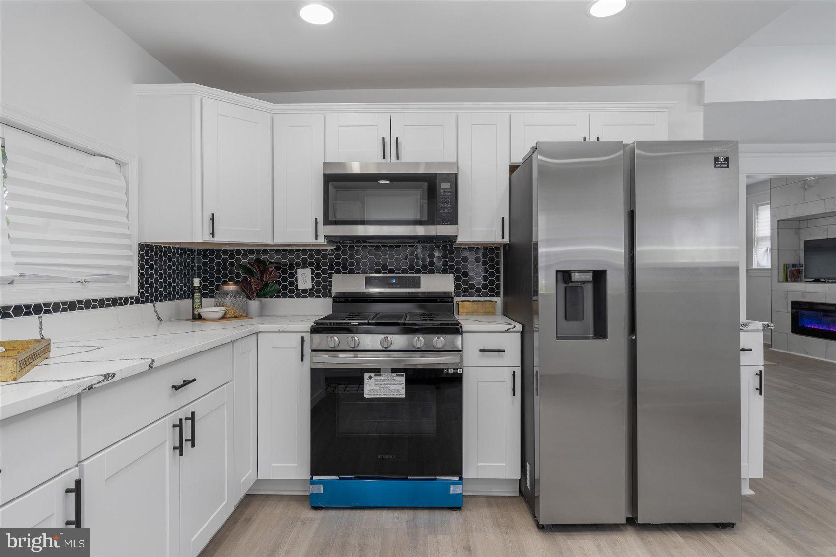 WEST ARLINGTON - Residential