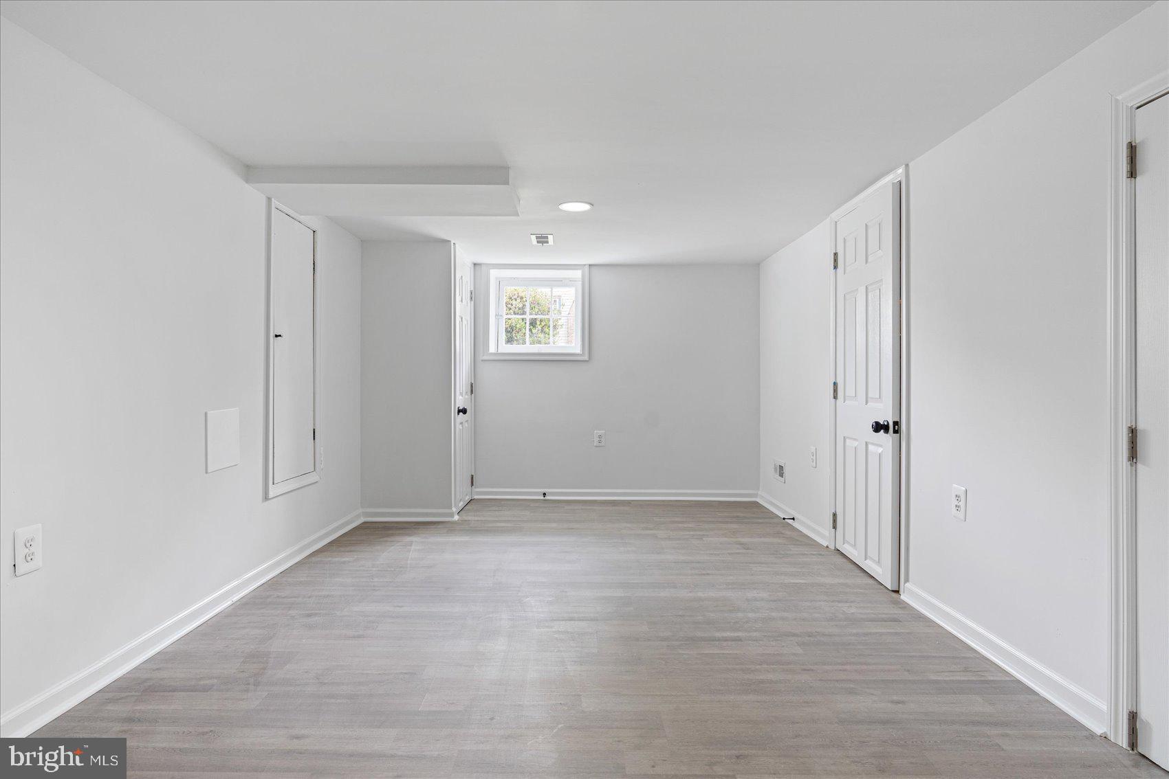 WEST ARLINGTON - Residential