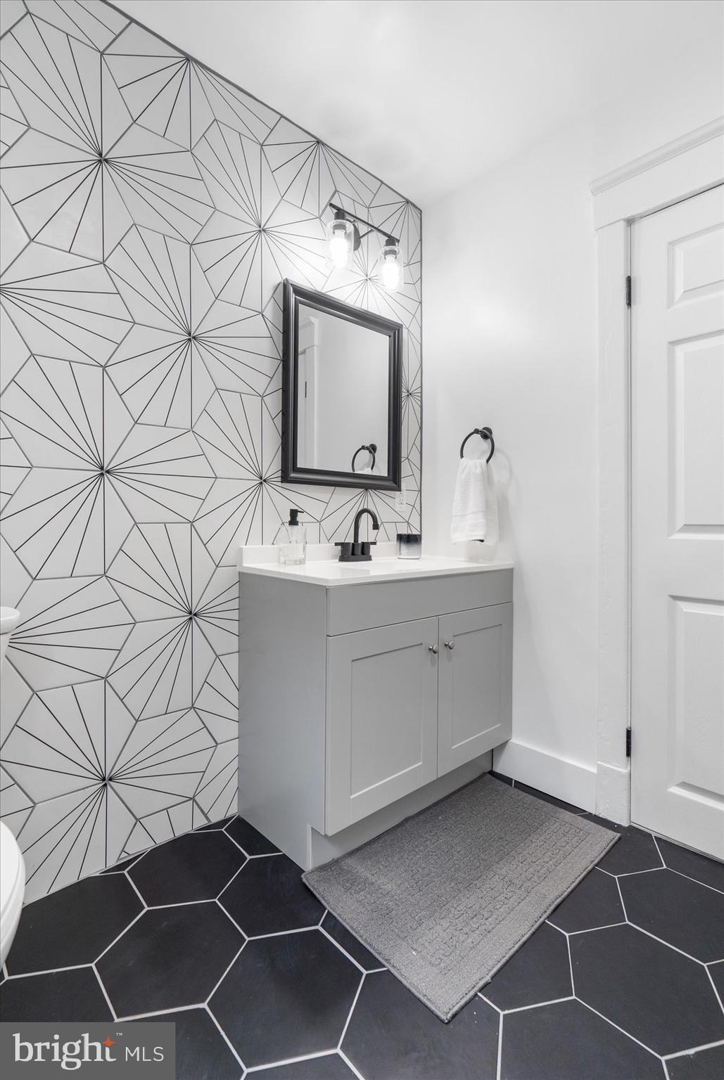 WEST ARLINGTON - Residential