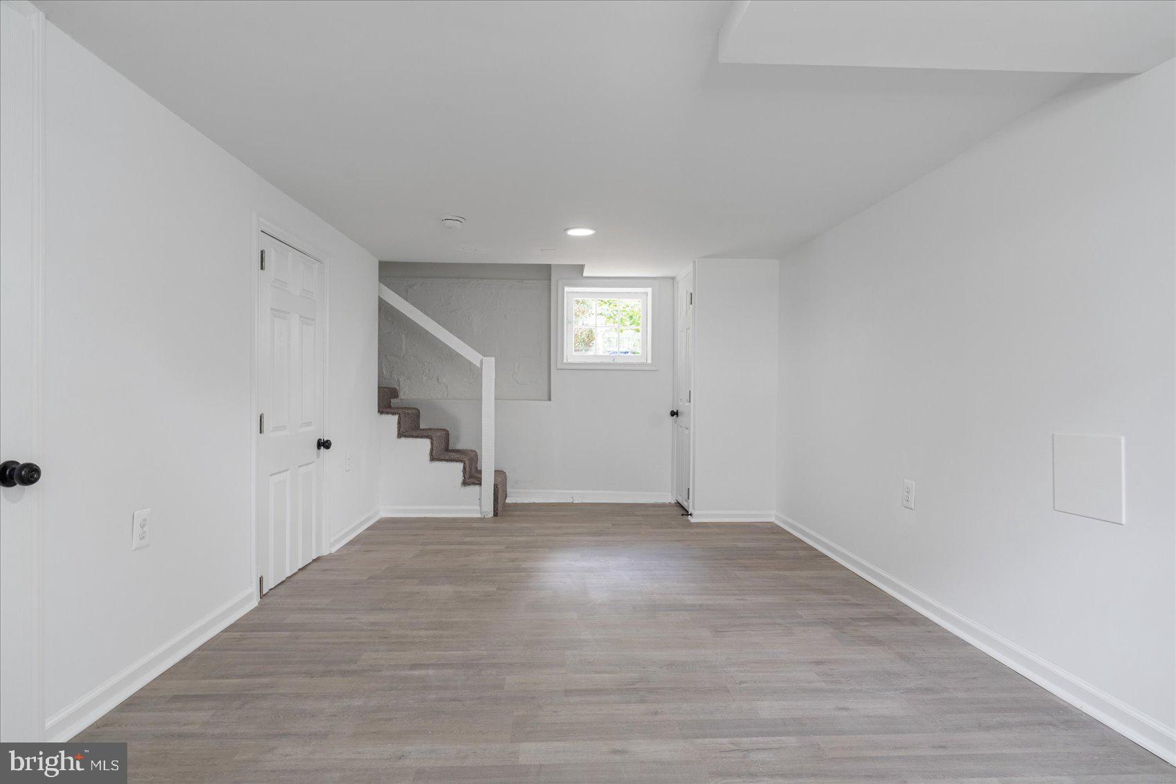 WEST ARLINGTON - Residential