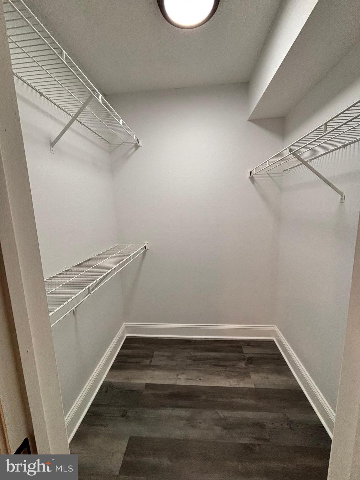 FOUNTAINS AT MCLEAN - Residential Lease