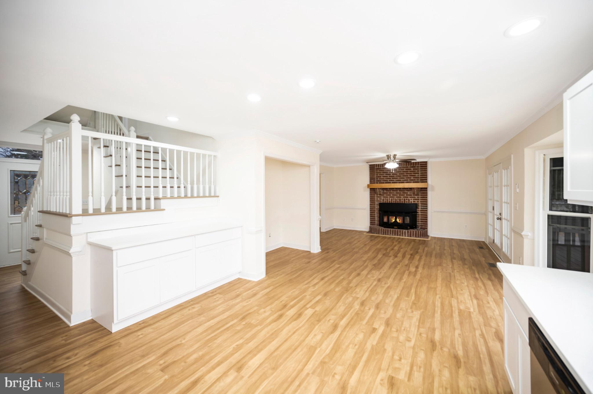 LAKE OF THE WOODS - Residential