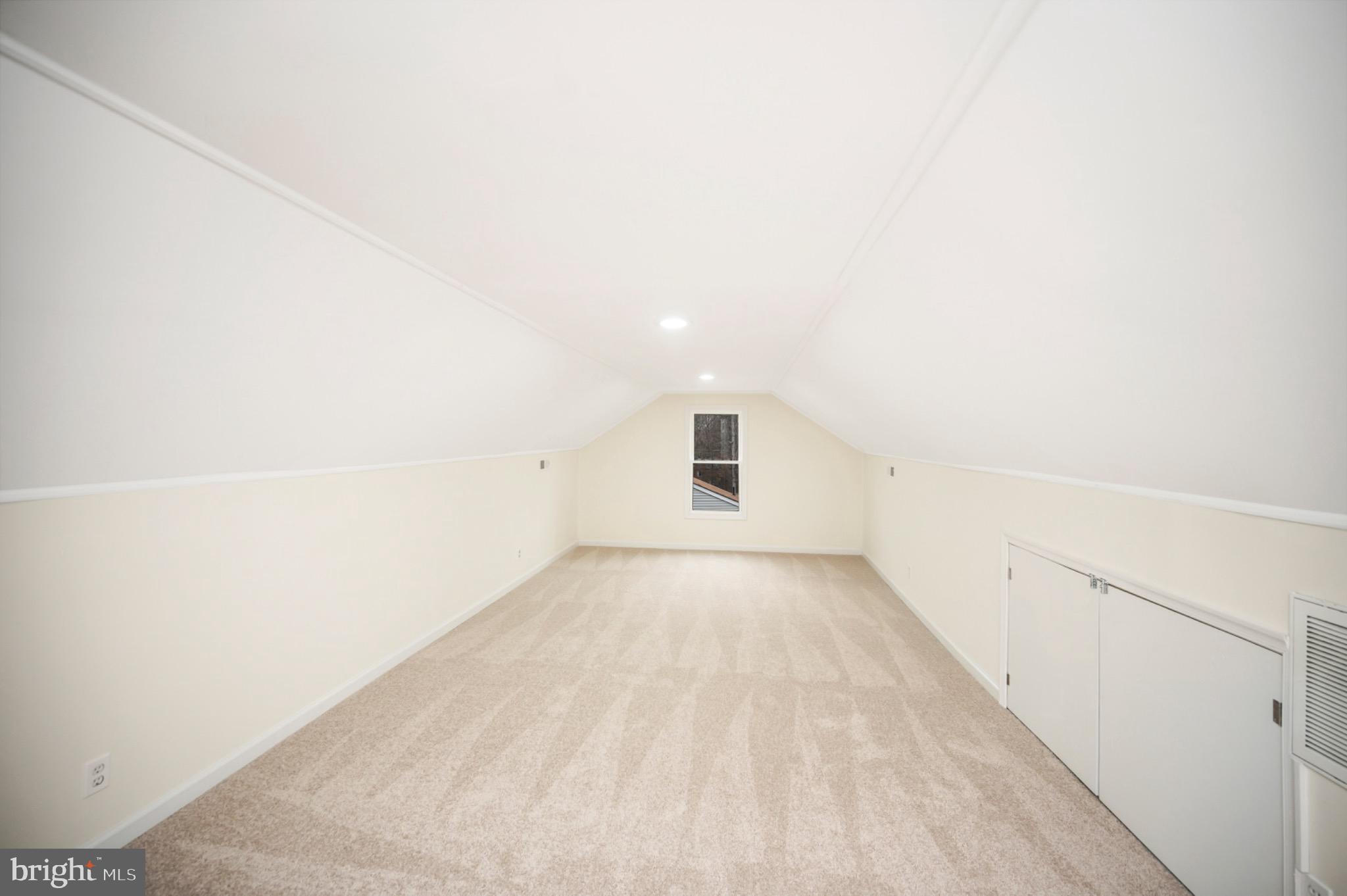 LAKE OF THE WOODS - Residential