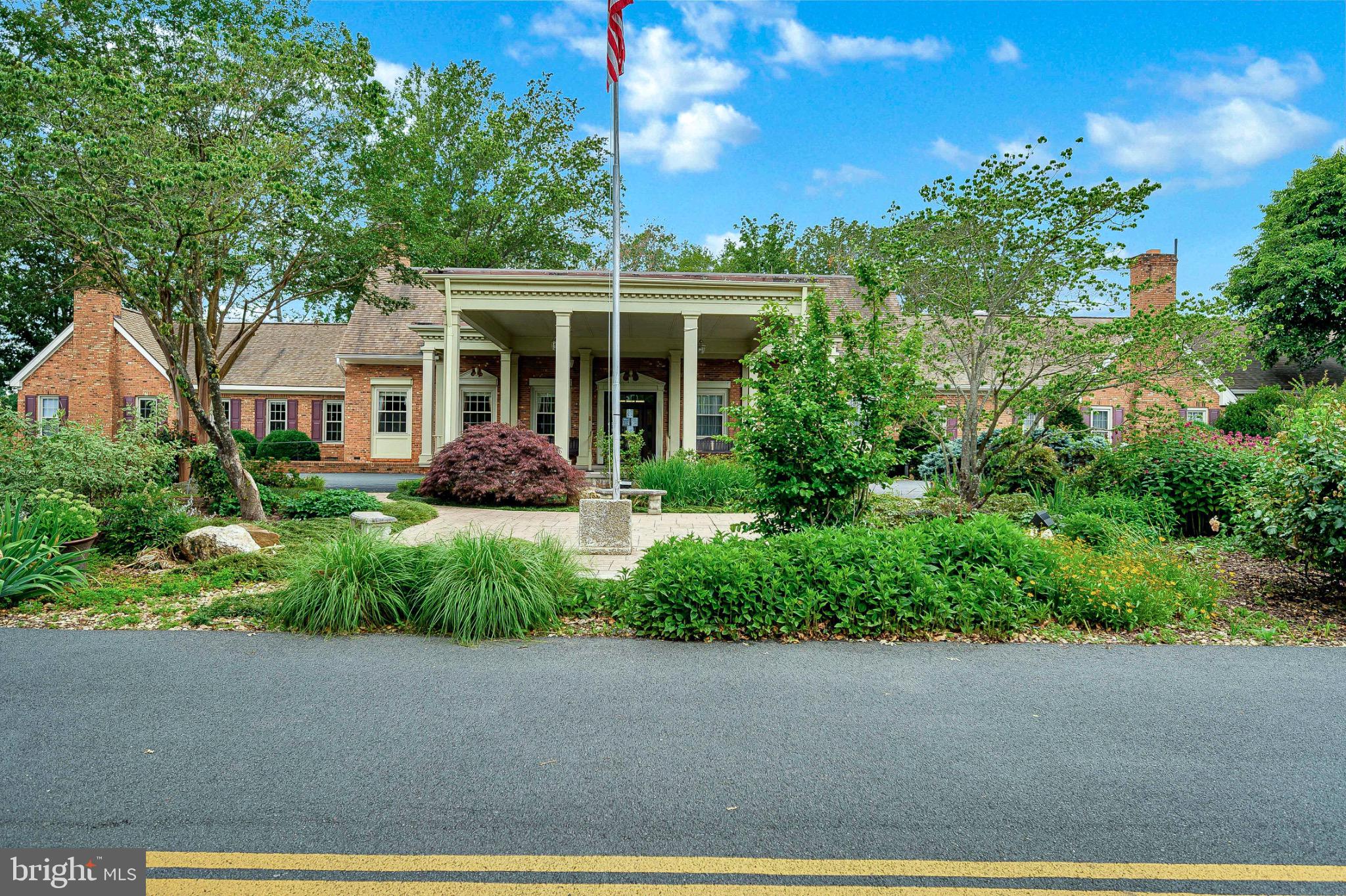 LAKE OF THE WOODS - Residential