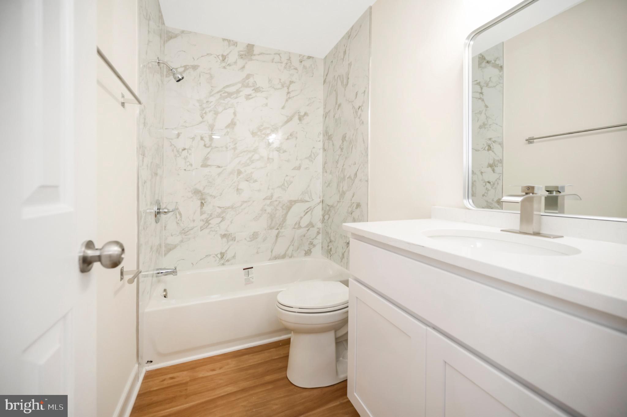 LAKE OF THE WOODS - Residential