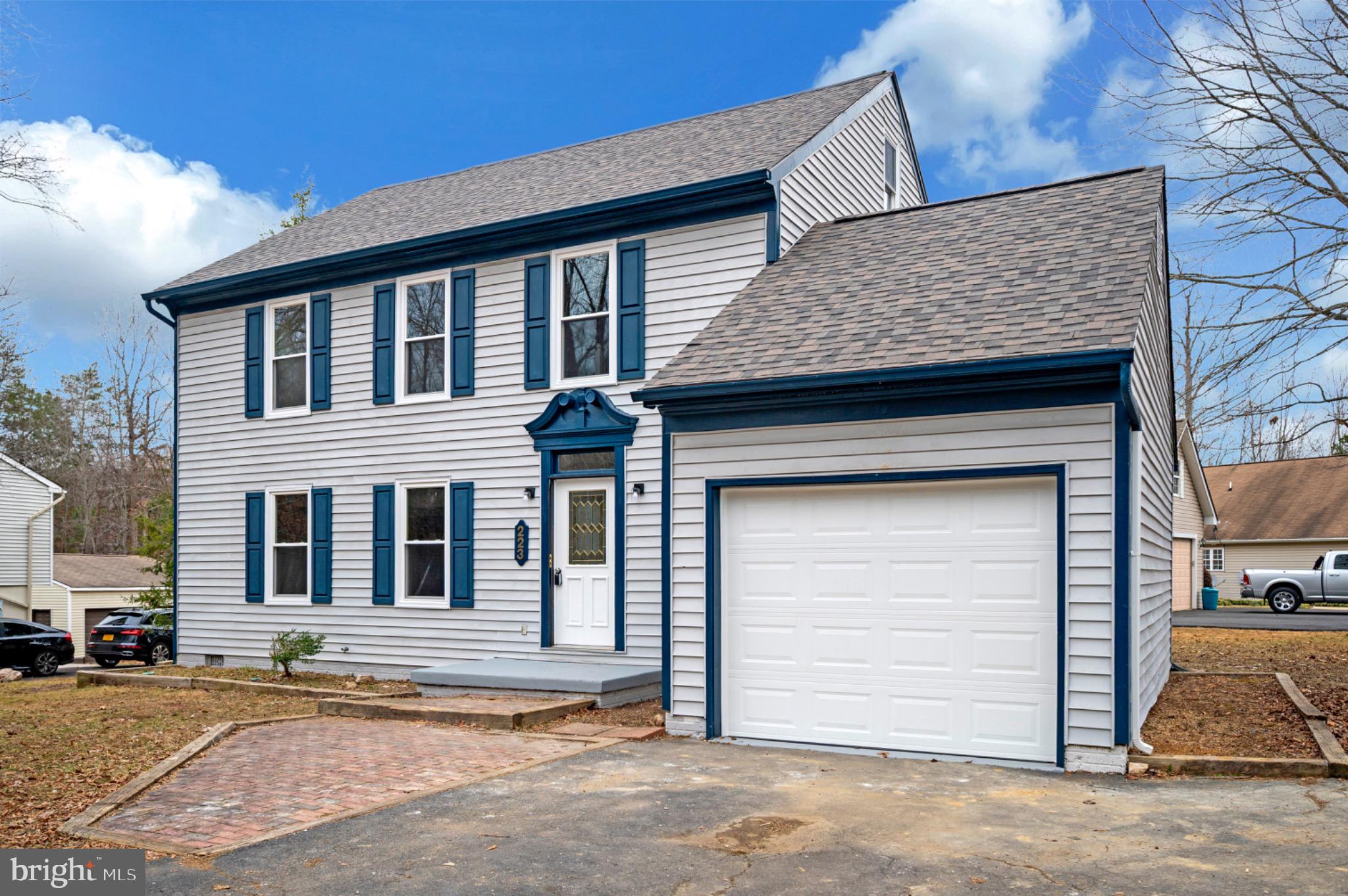 LAKE OF THE WOODS - Residential