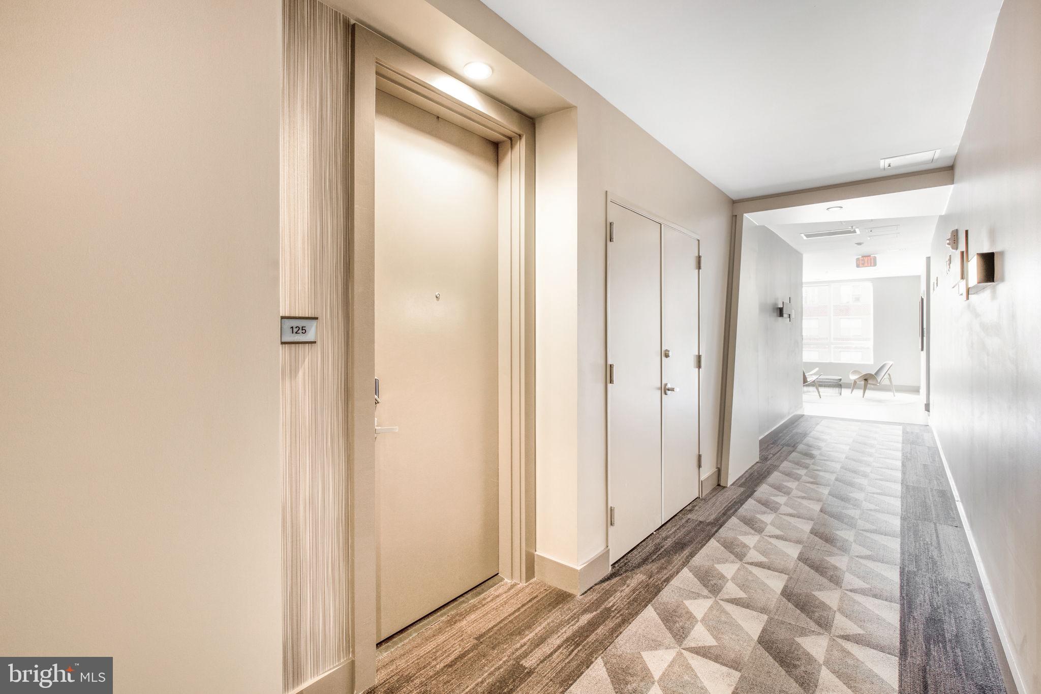 145 RIVERHAVEN DRIVE 125