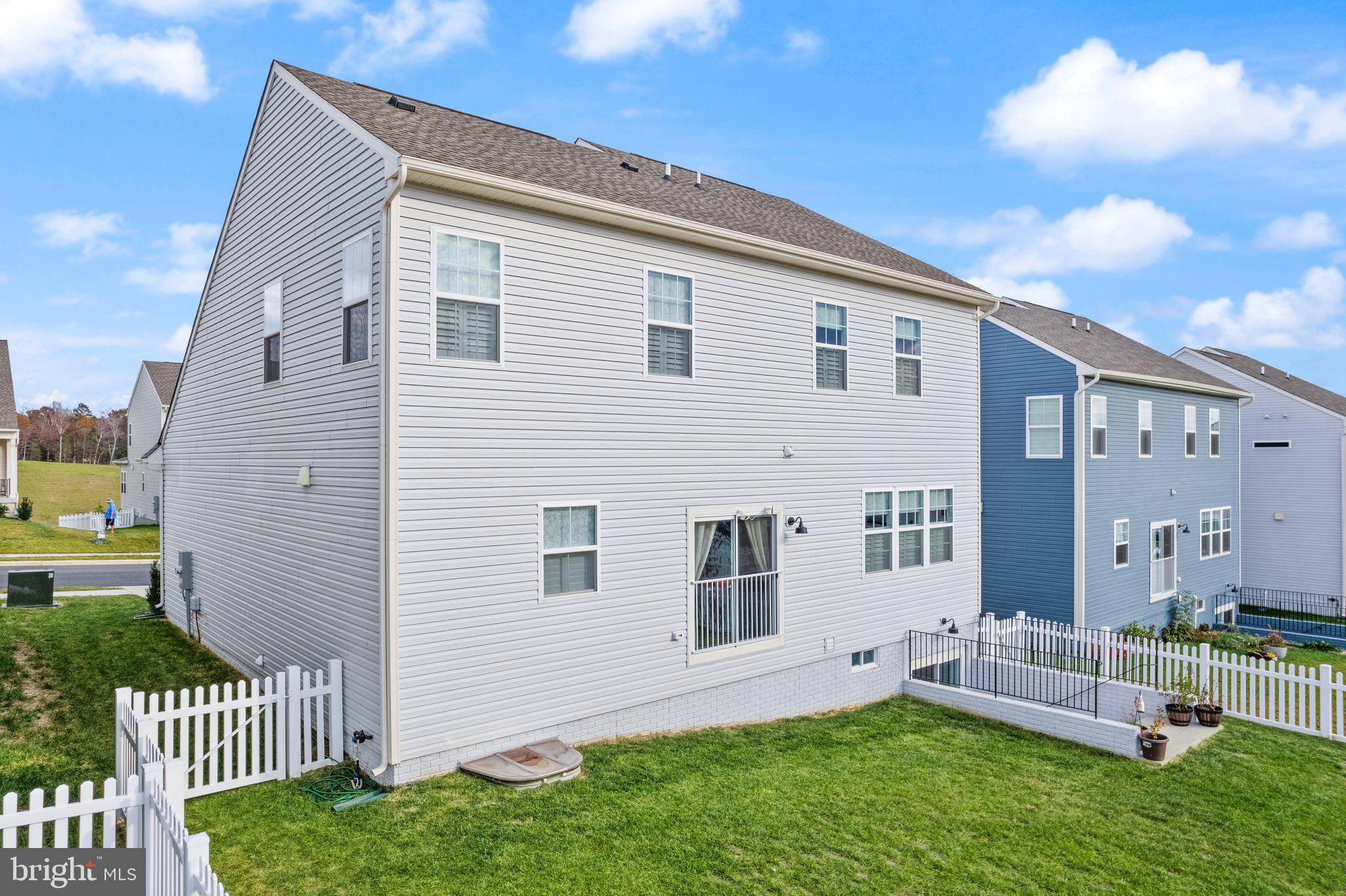 CLEVENGER CORNER VILLAGE - Residential