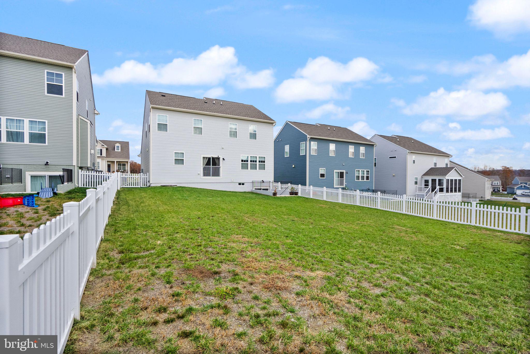 CLEVENGER CORNER VILLAGE - Residential