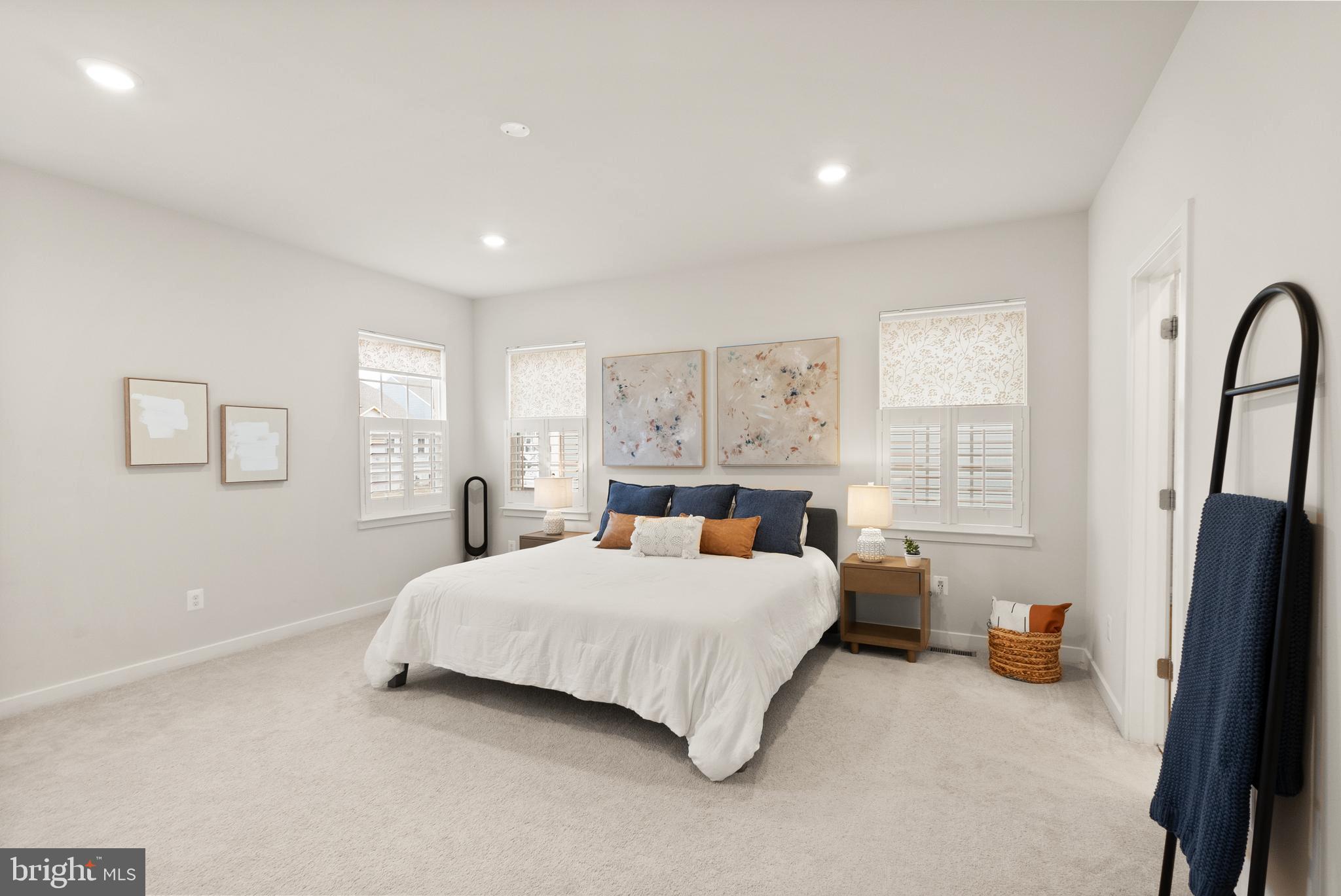 CLEVENGER CORNER VILLAGE - Residential