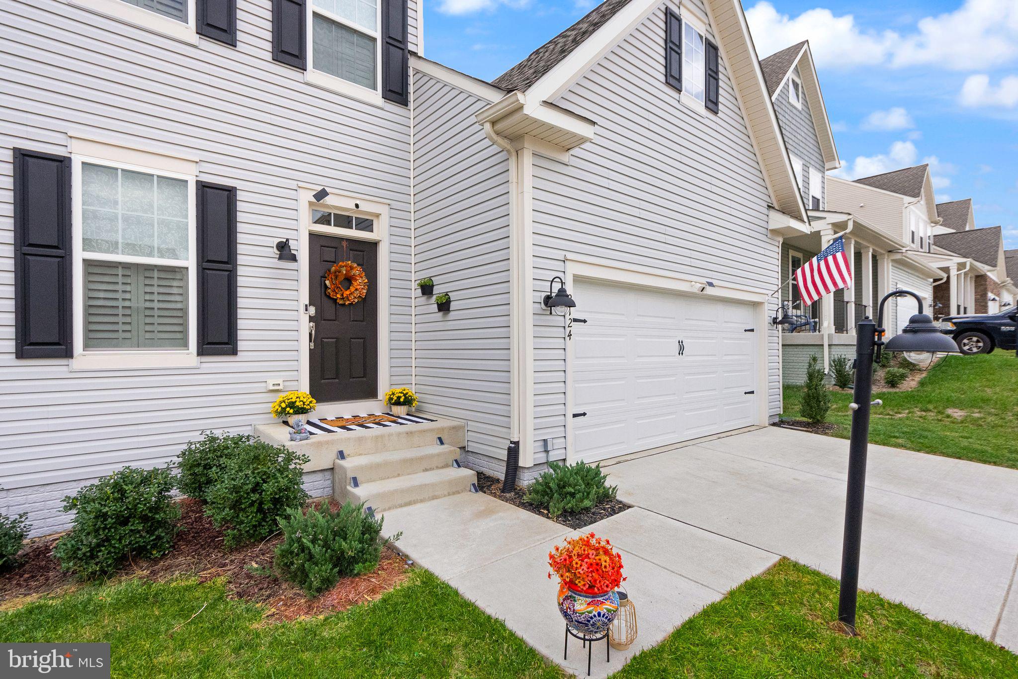 CLEVENGER CORNER VILLAGE - Residential