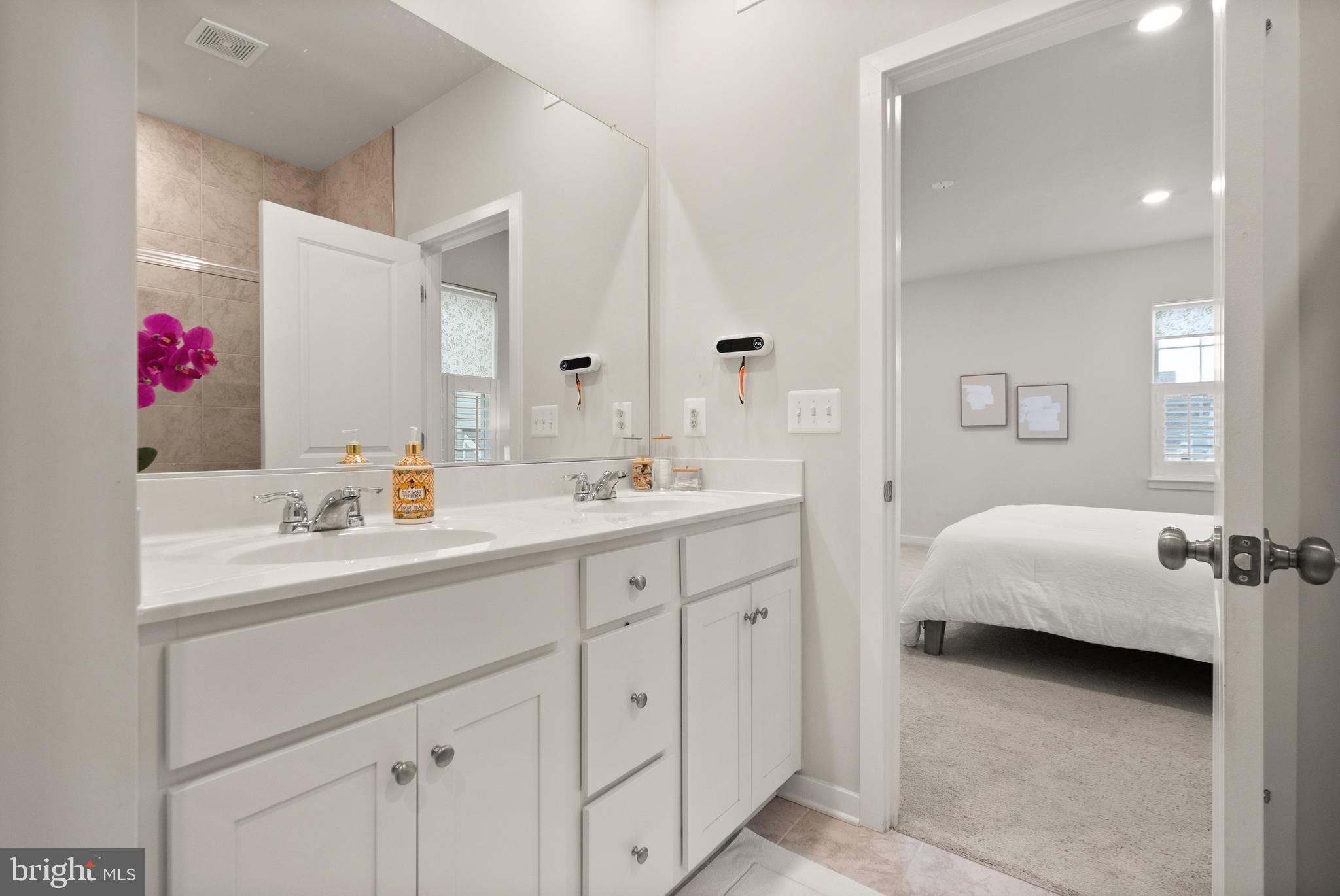 CLEVENGER CORNER VILLAGE - Residential