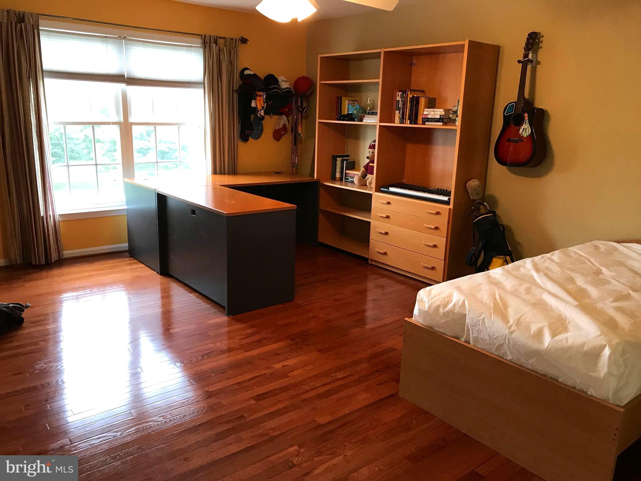 MCCANN ESTATES - Residential