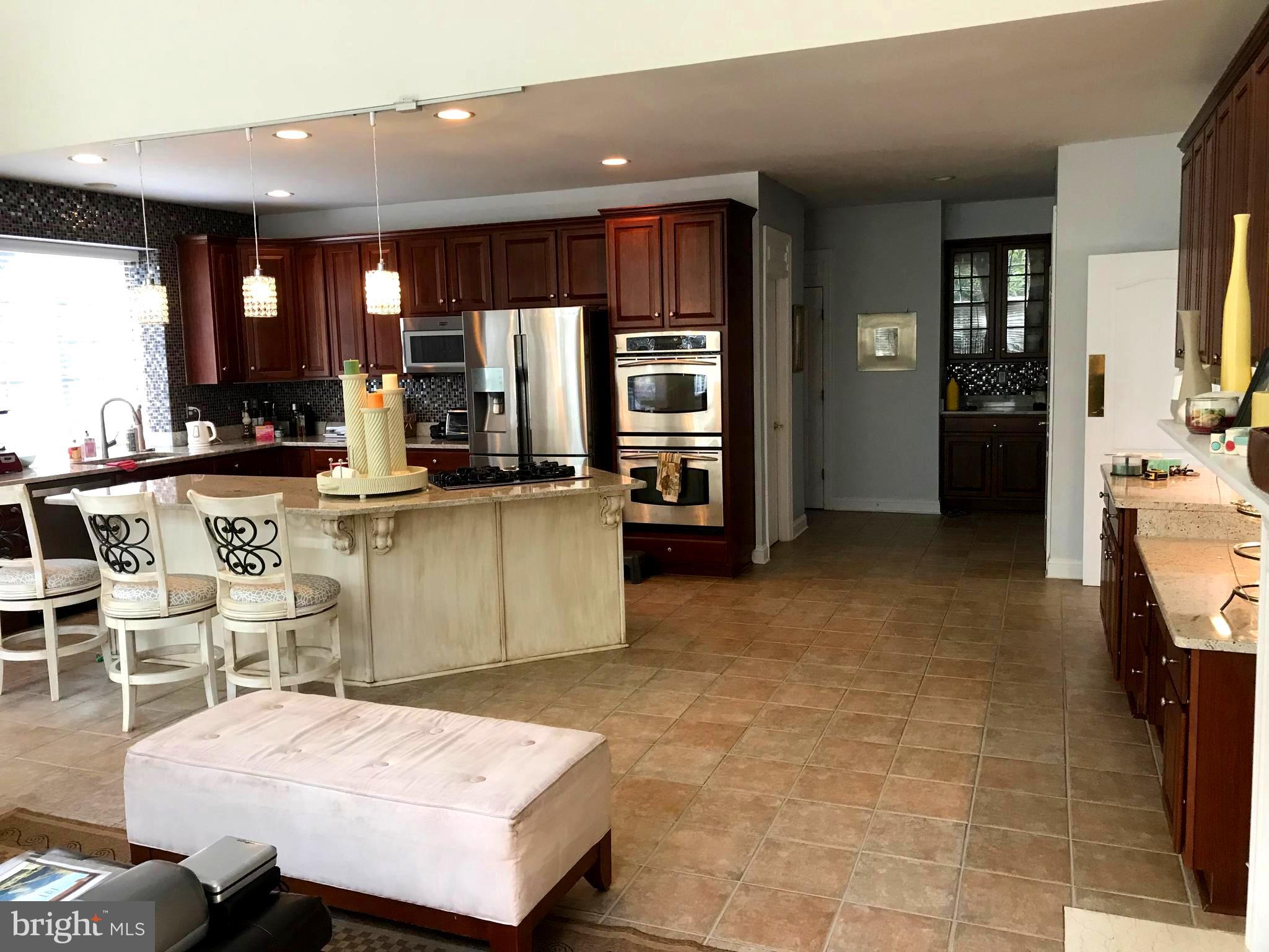 MCCANN ESTATES - Residential