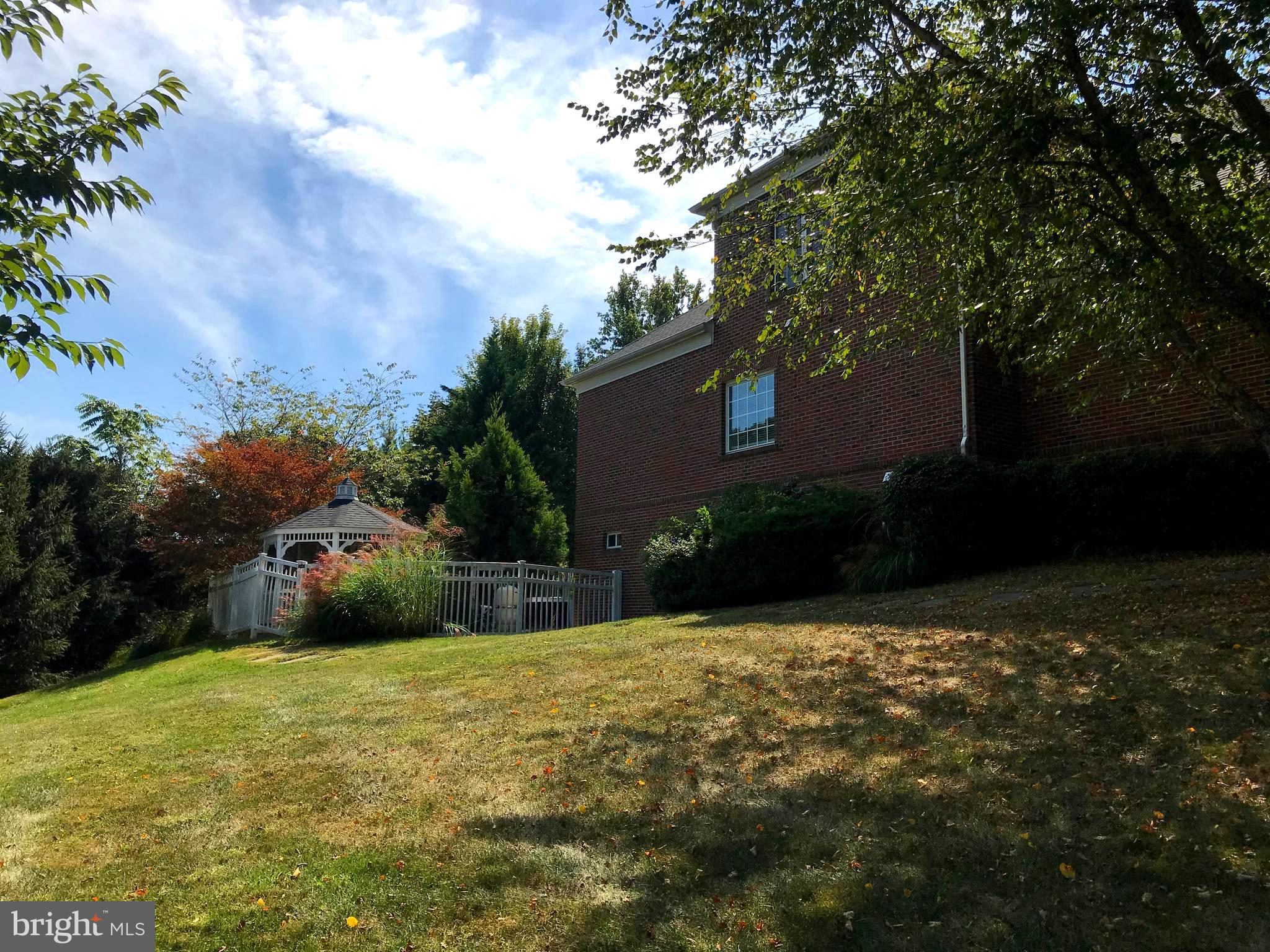 MCCANN ESTATES - Residential