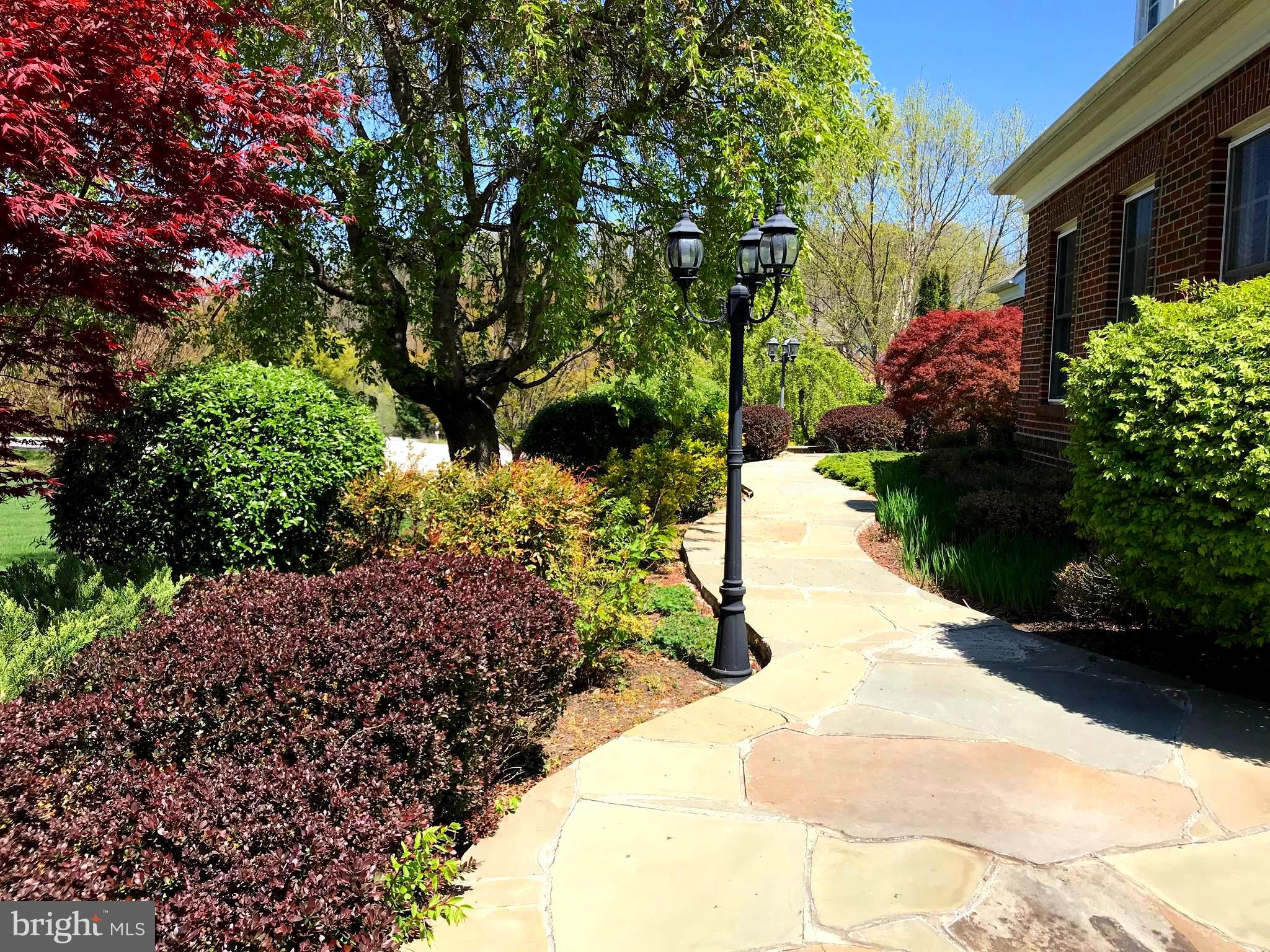 MCCANN ESTATES - Residential