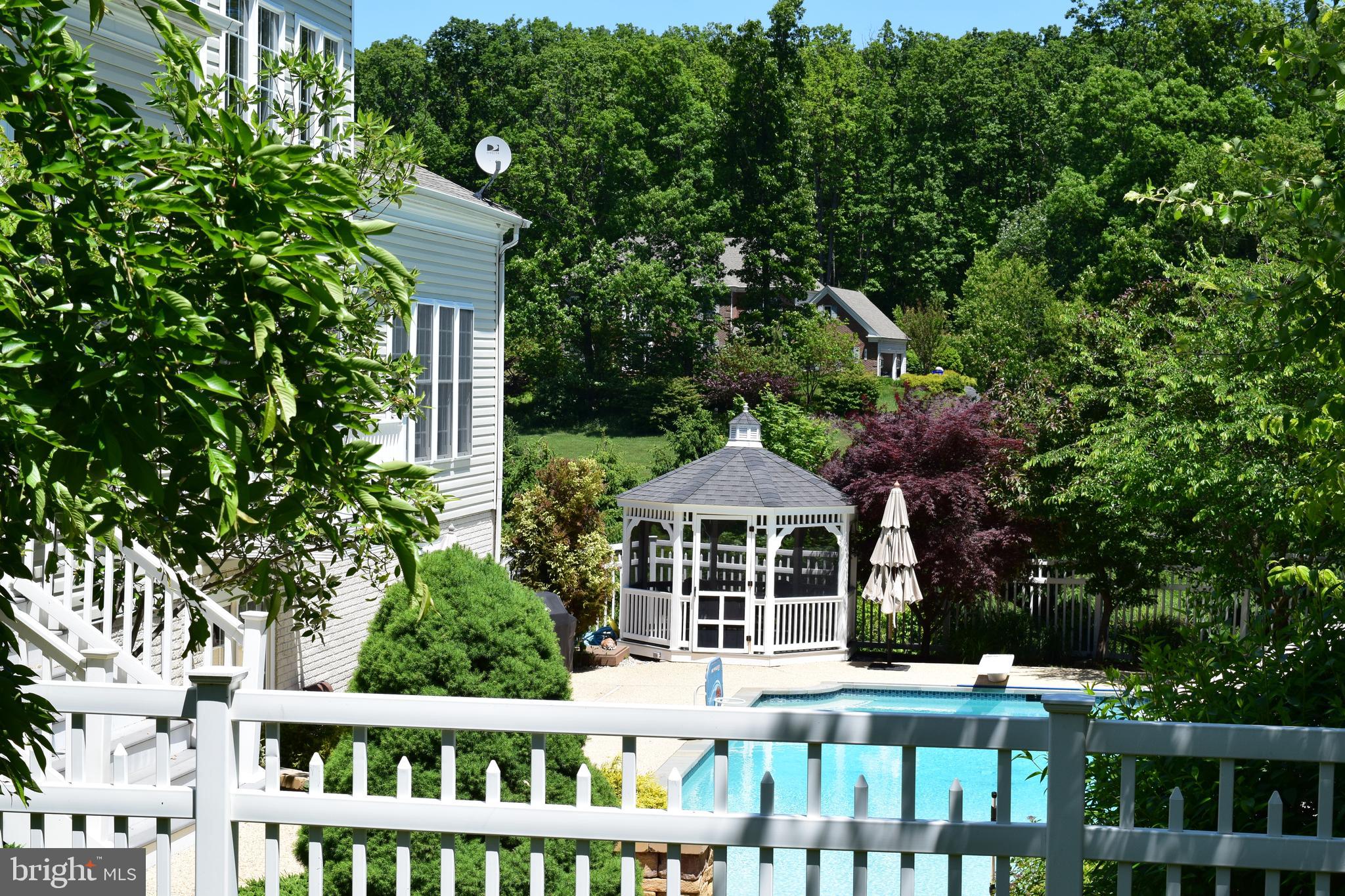 MCCANN ESTATES - Residential