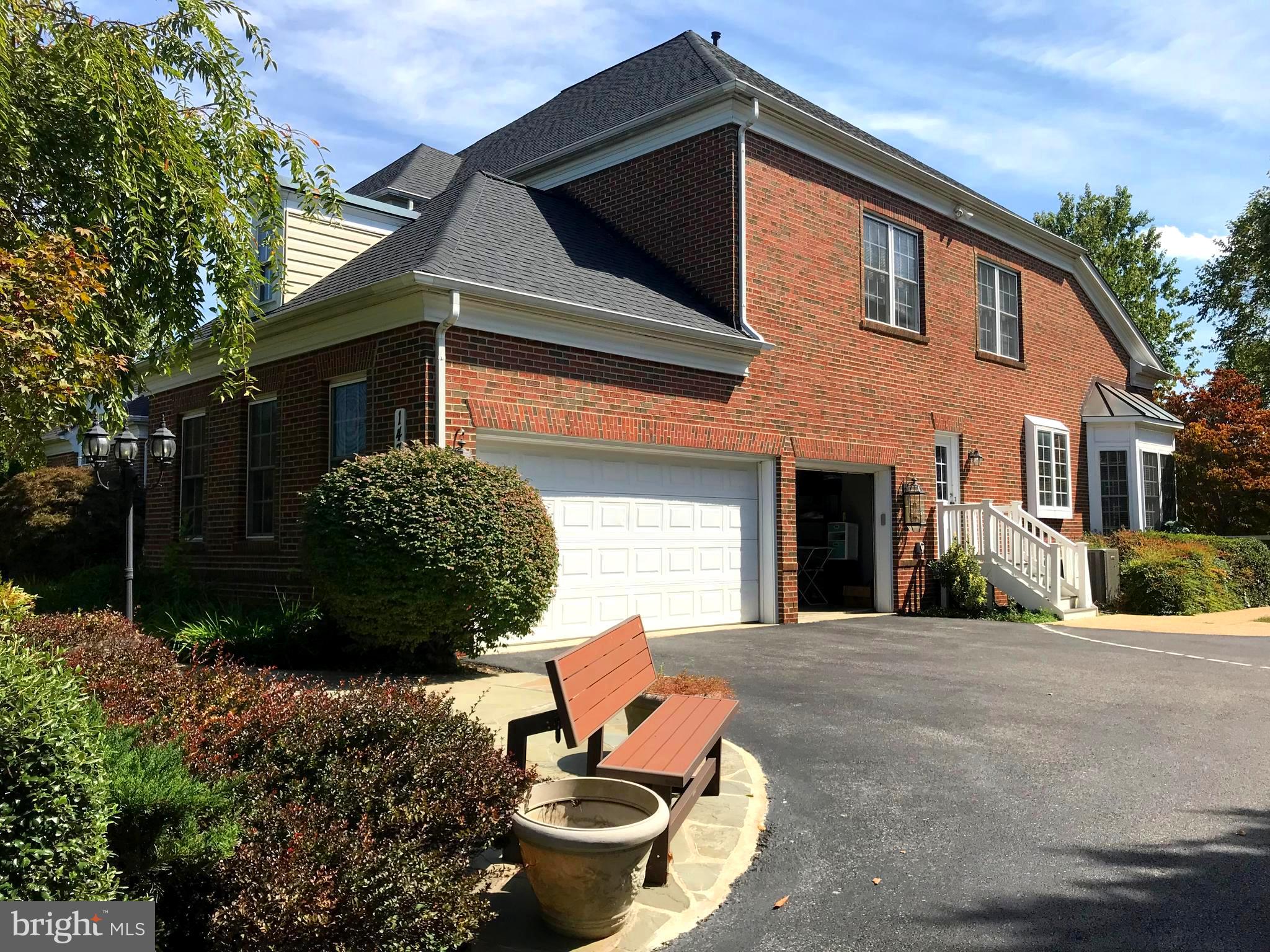 MCCANN ESTATES - Residential