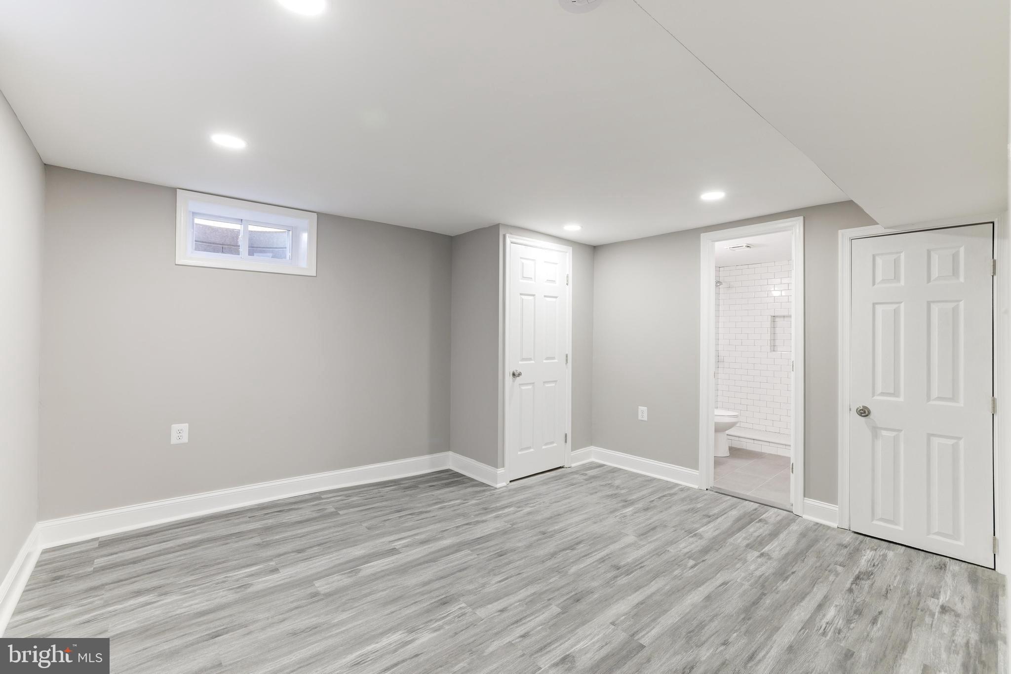 GLENMONT HILLS - Residential