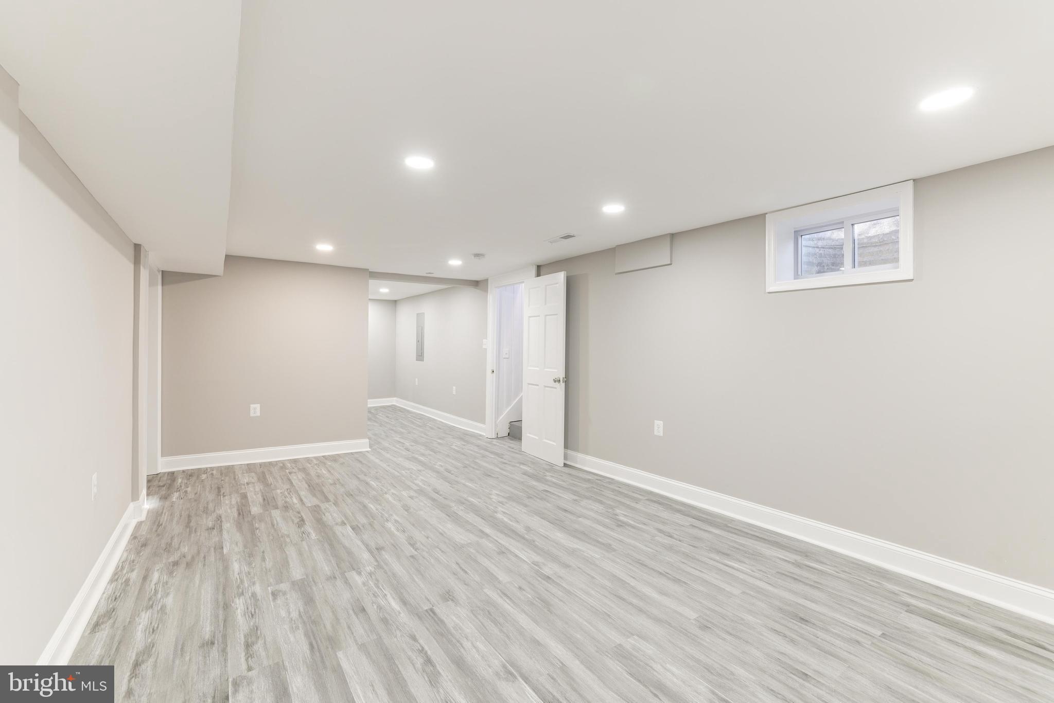 GLENMONT HILLS - Residential