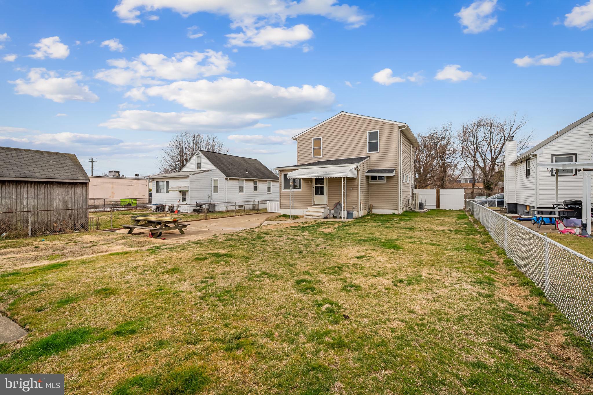 ROSEWALD BEACH - Residential