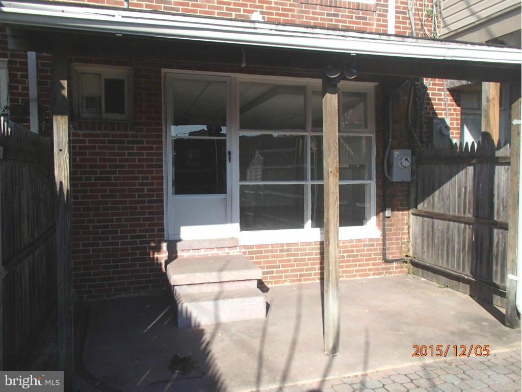 MEDFIELD - Residential