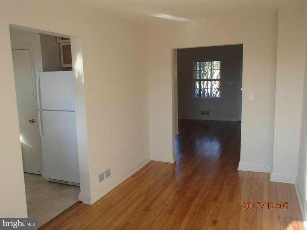 MEDFIELD - Residential